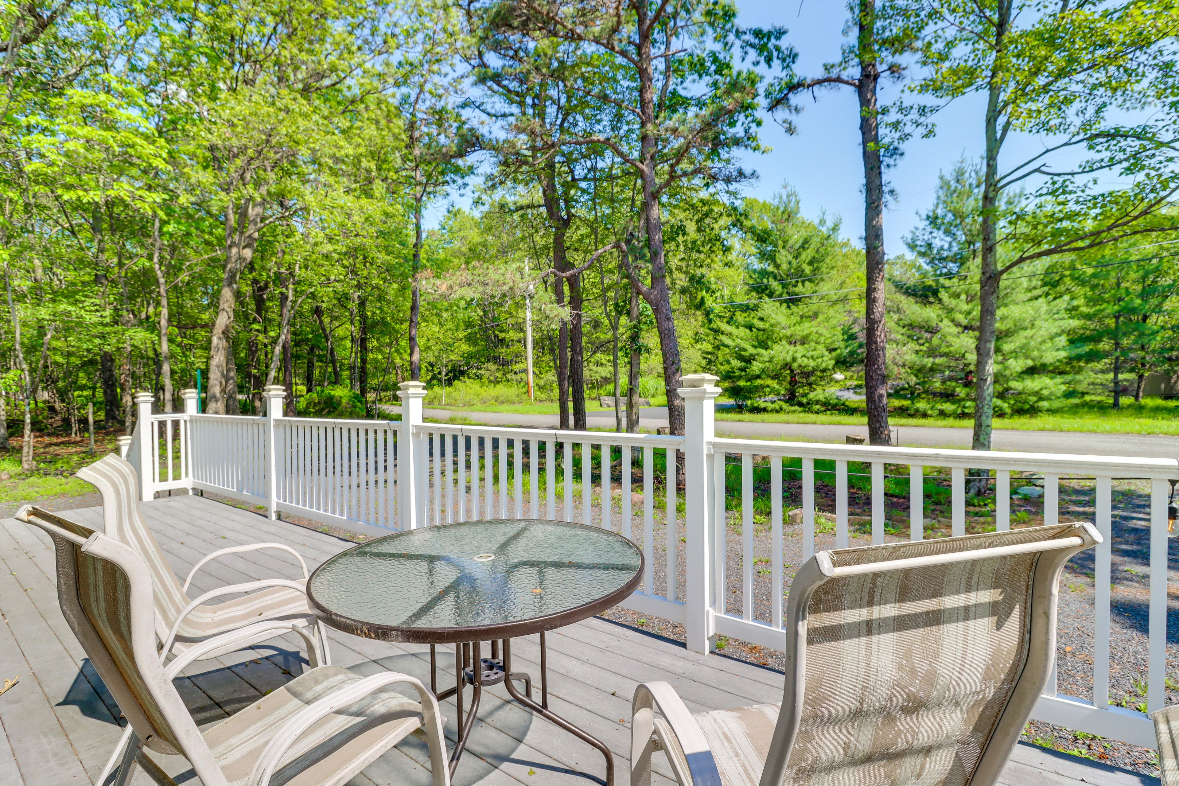 Private Deck | Charcoal Grill