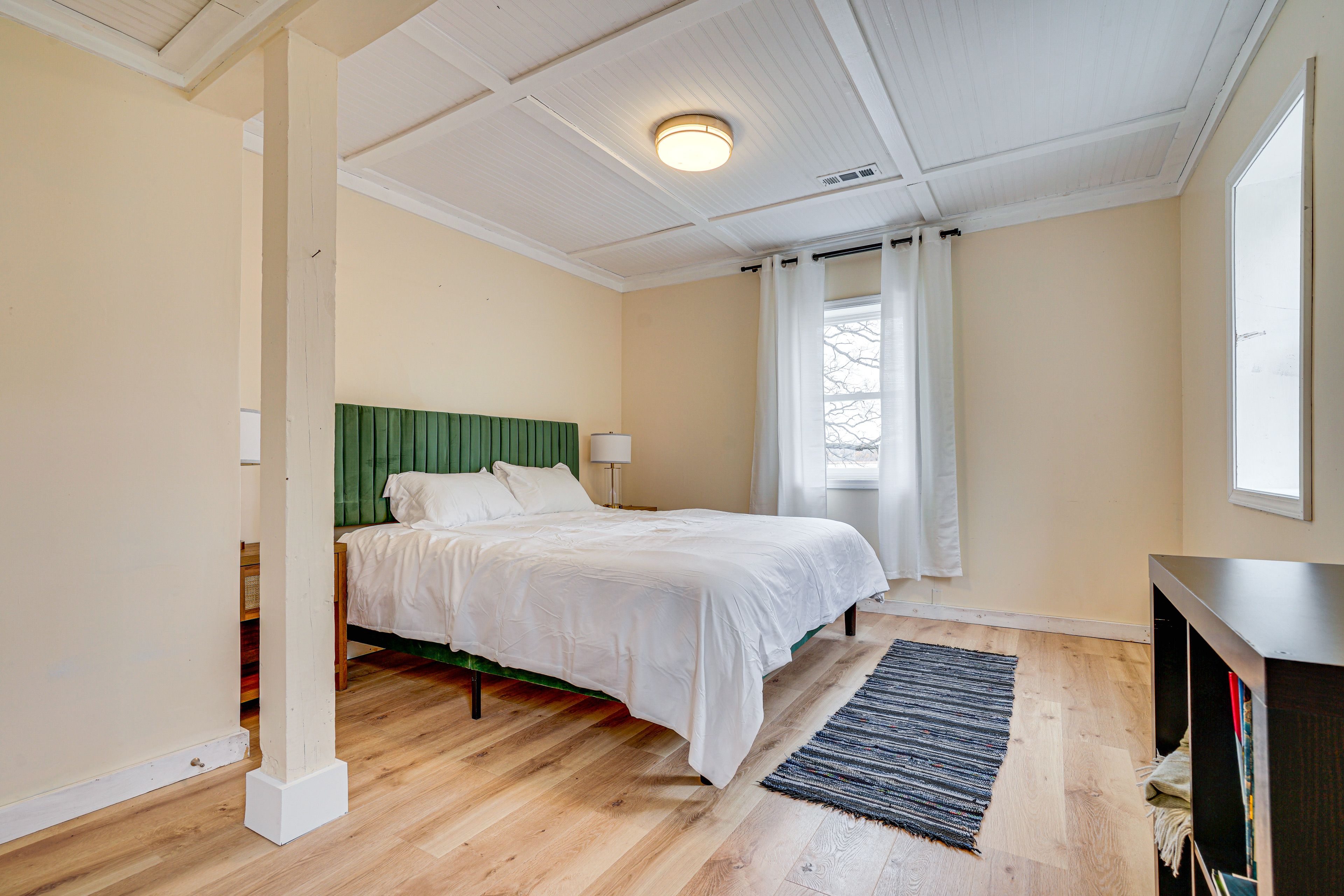 Bedroom 4 | King Bed | Basement Level