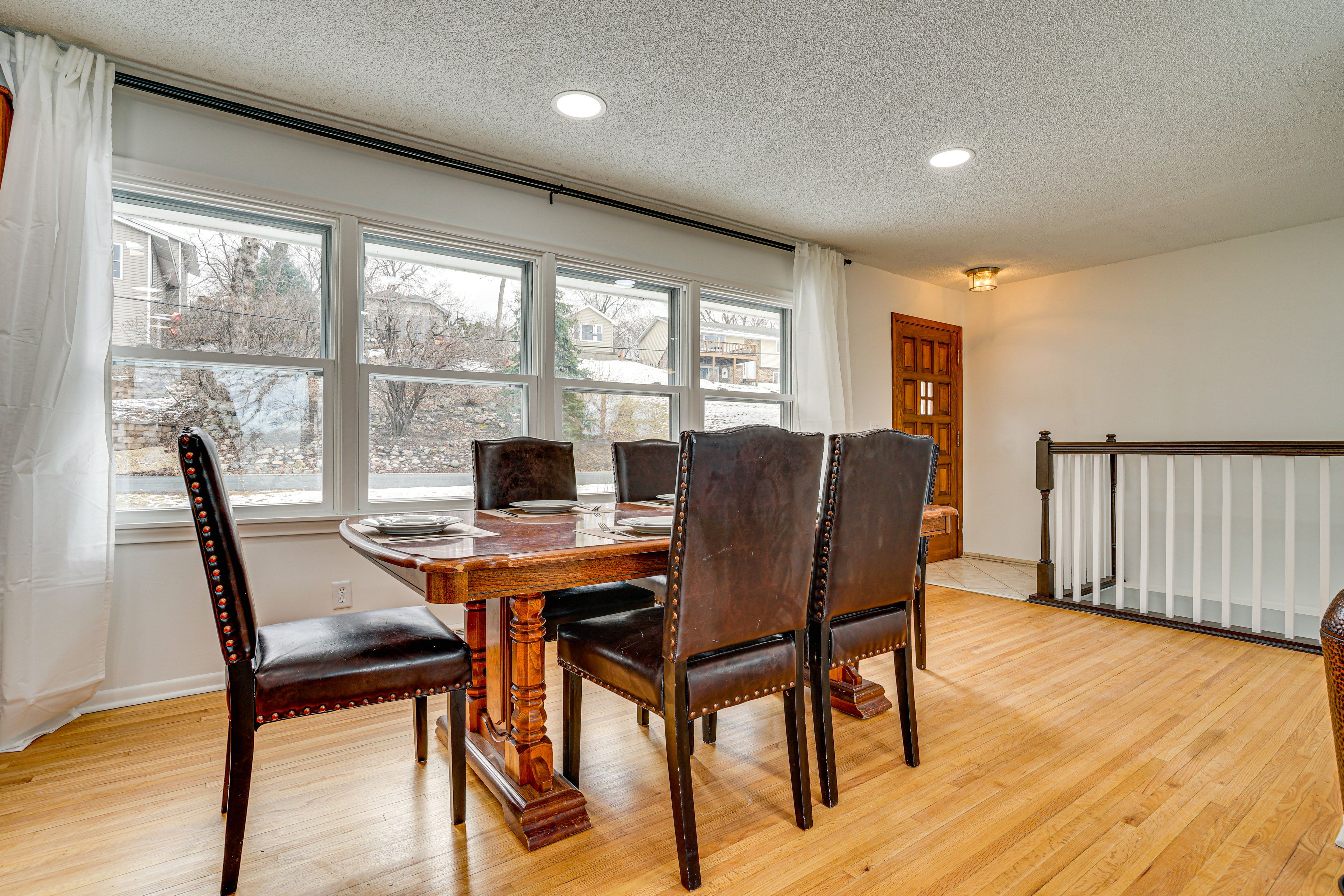 Dining Area | Main Level