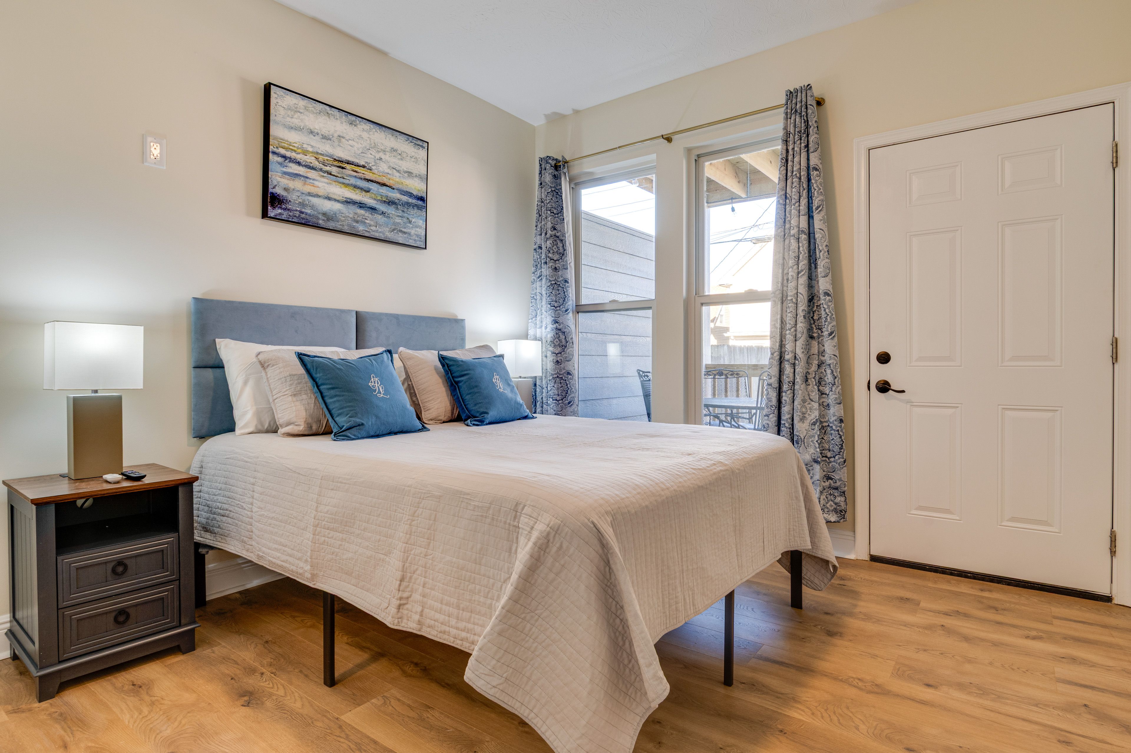 Bedroom 1 | 1st Floor | Queen Bed | Linens Provided | En-Suite Bathroom