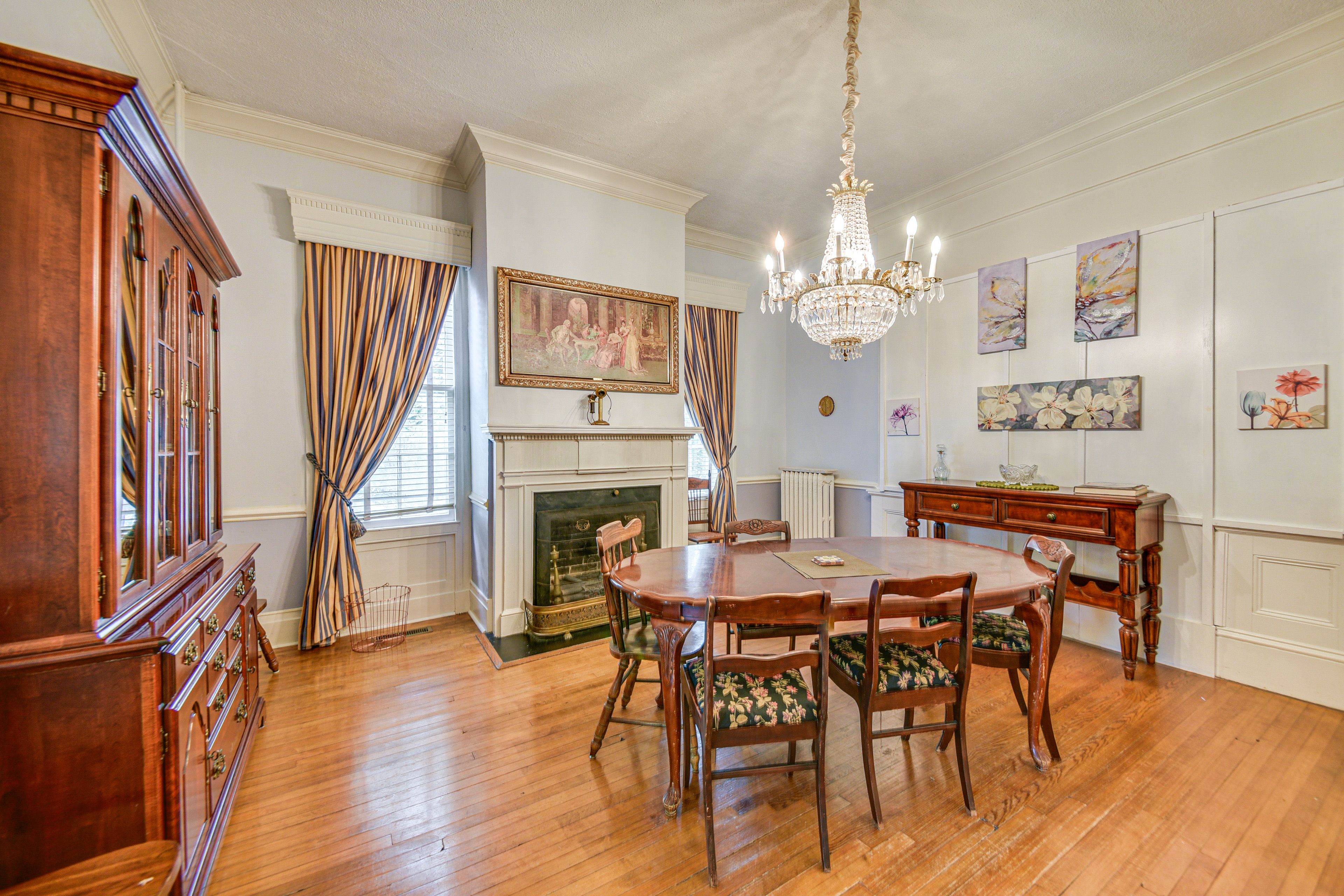 Dining Room | 1st Floor