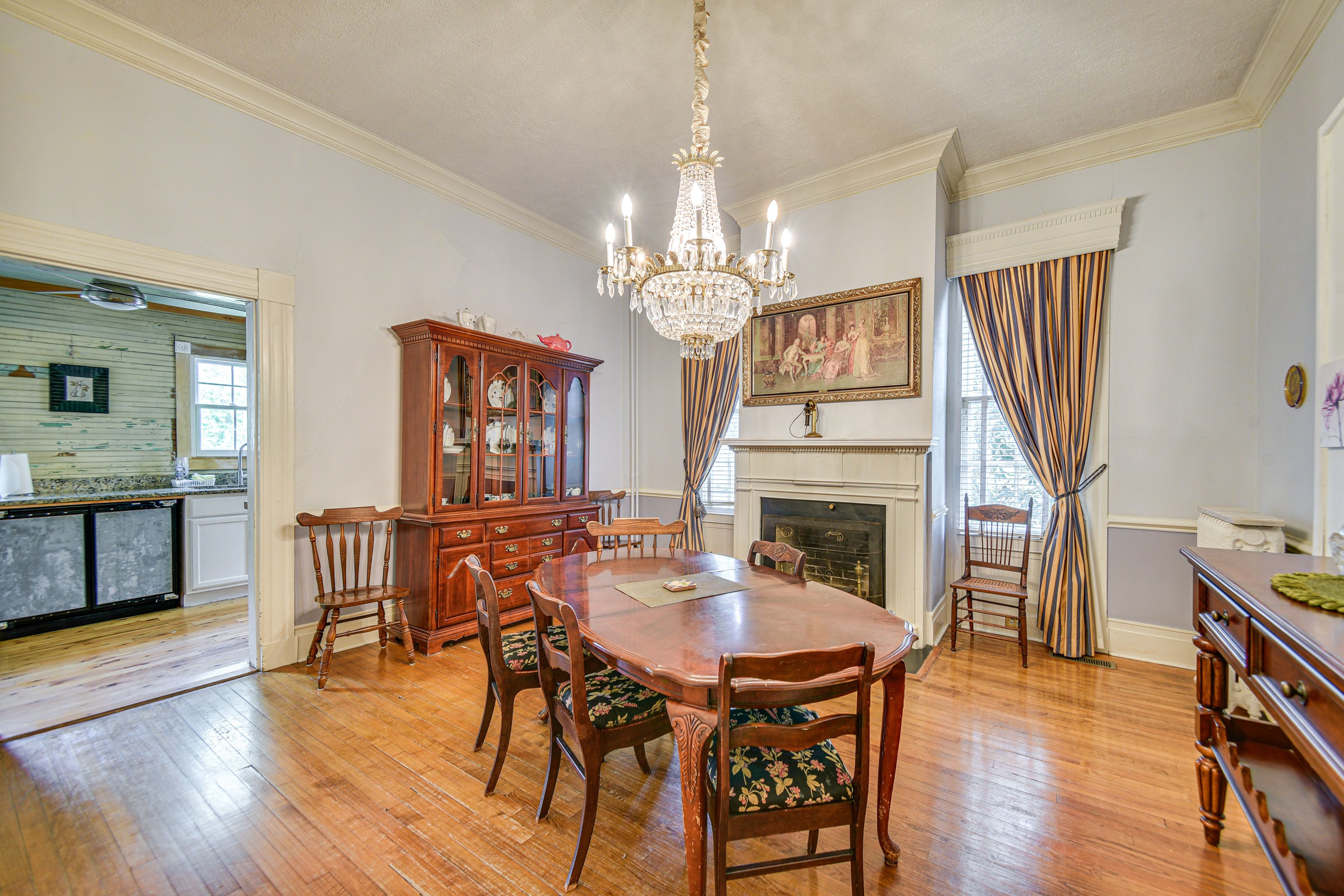 Dining Room | Cooking Basics | Dishware & Flatware