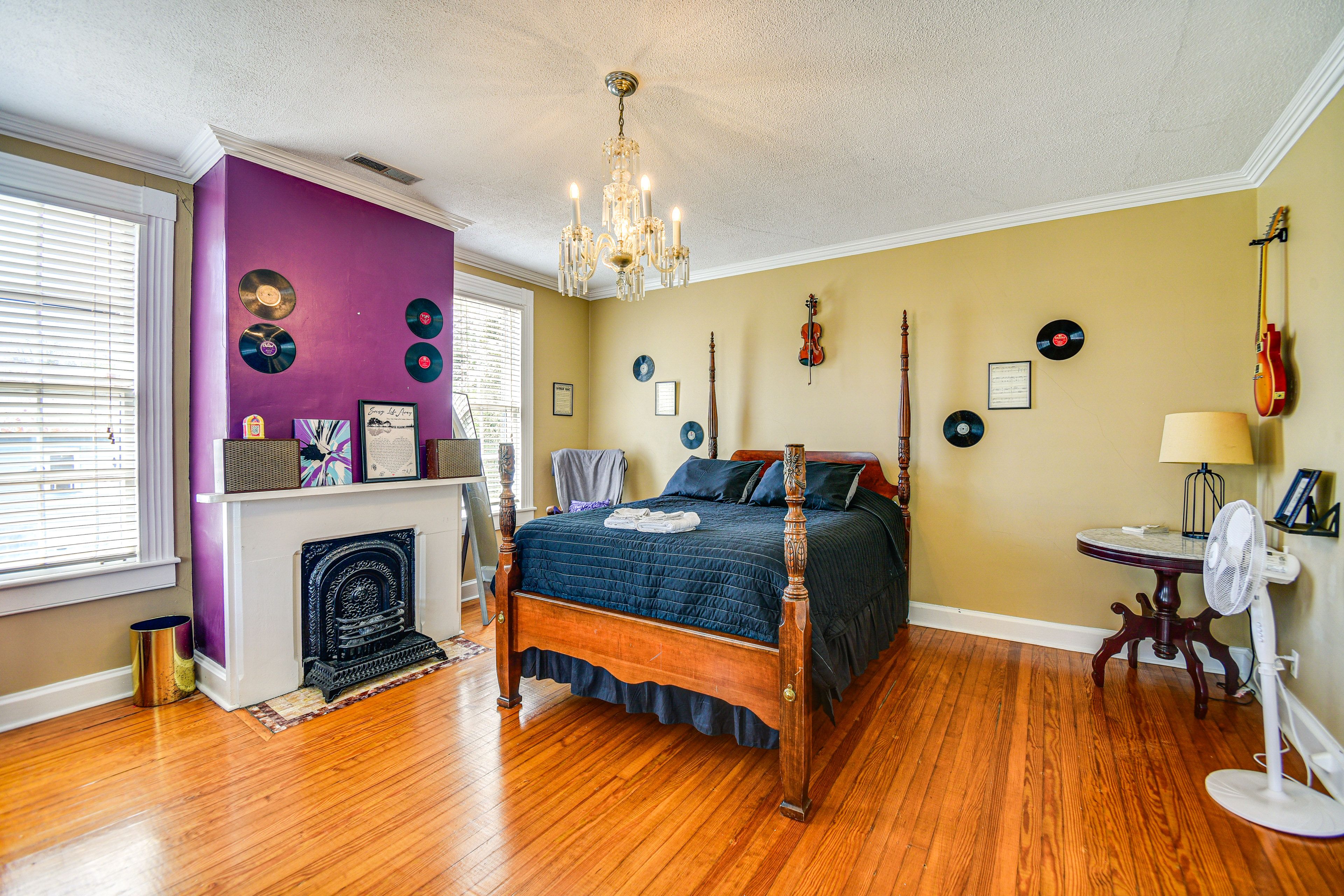Bedroom 6 | Queen Bed | 2nd Floor