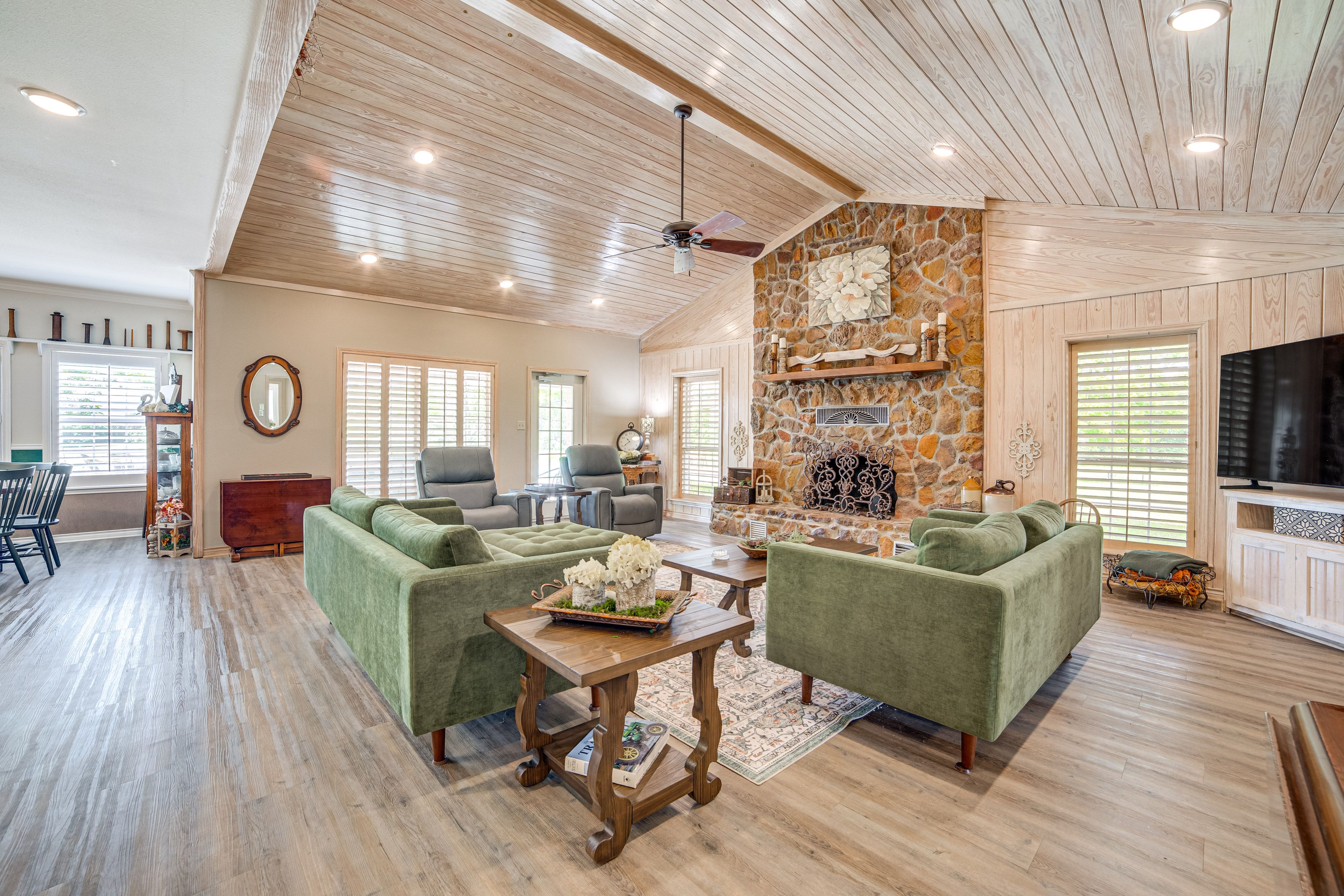 Living Room | 1st Floor | Electric Heating