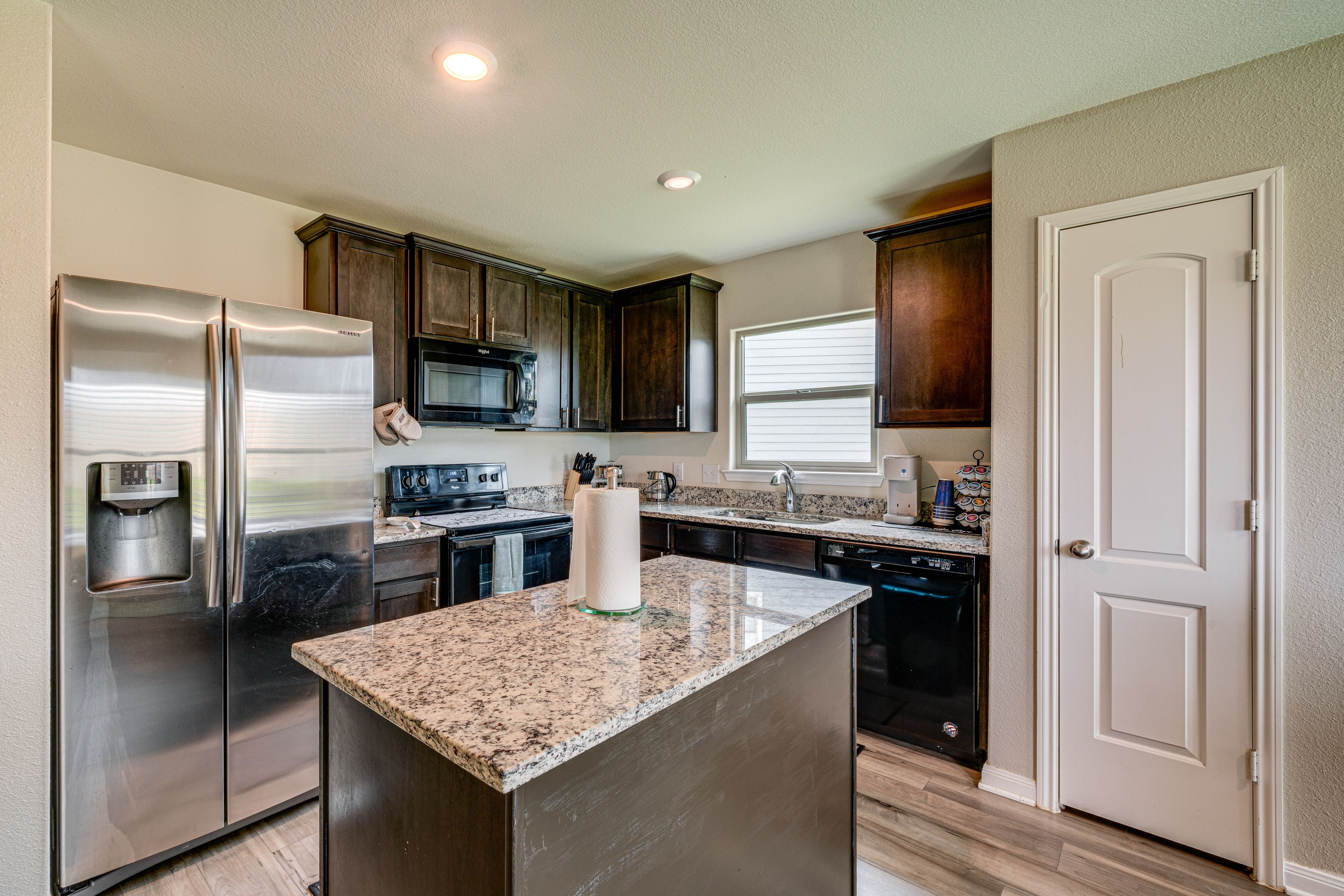 Kitchen | Dishwasher | Keurig Coffee Maker | Spices