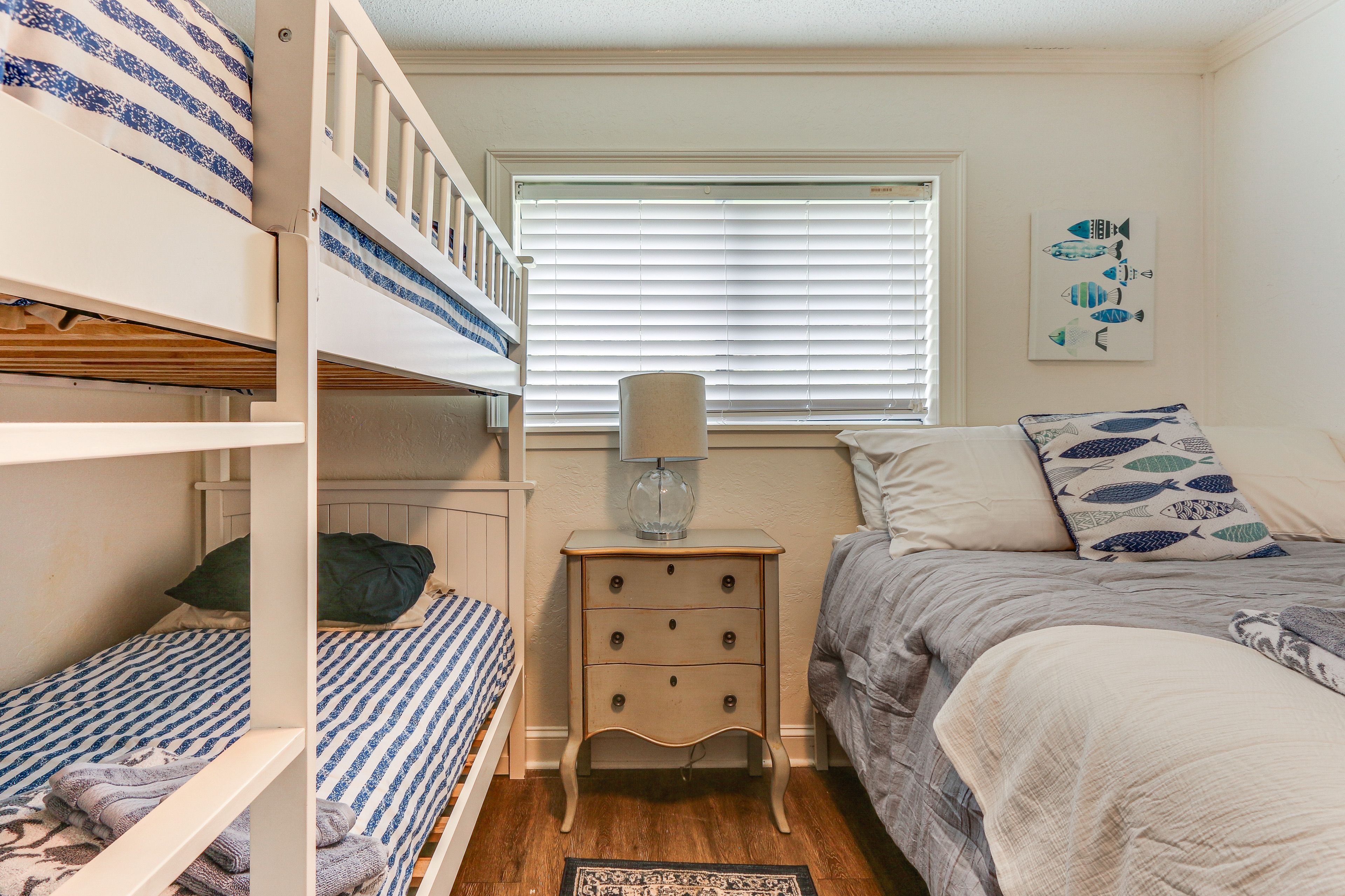 Bedroom 2 | Full Bed | Twin Bunk Bed | Smart TV