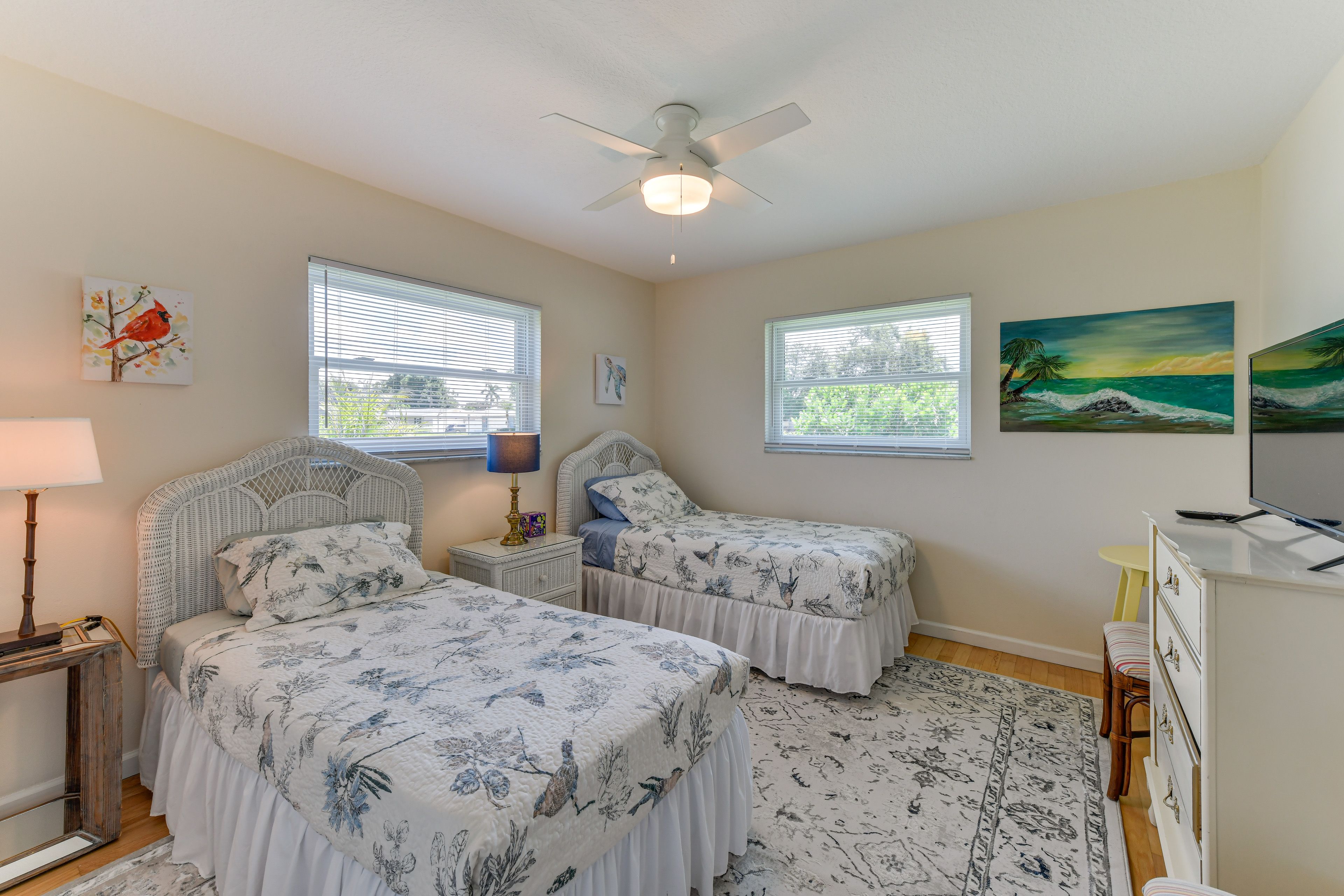 Bedroom 3 | 2 Twin Beds