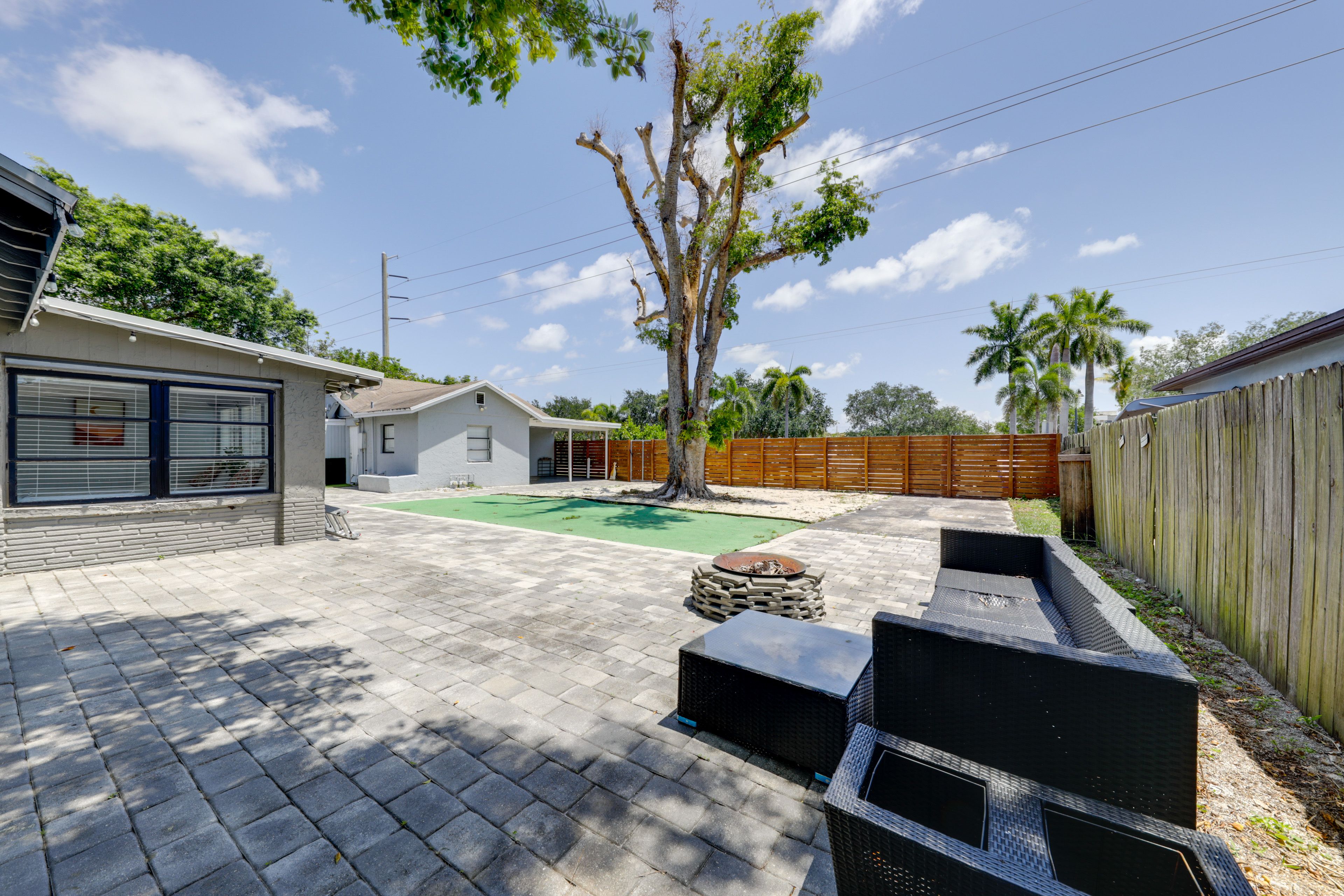 Lounge Area | Fire Pit