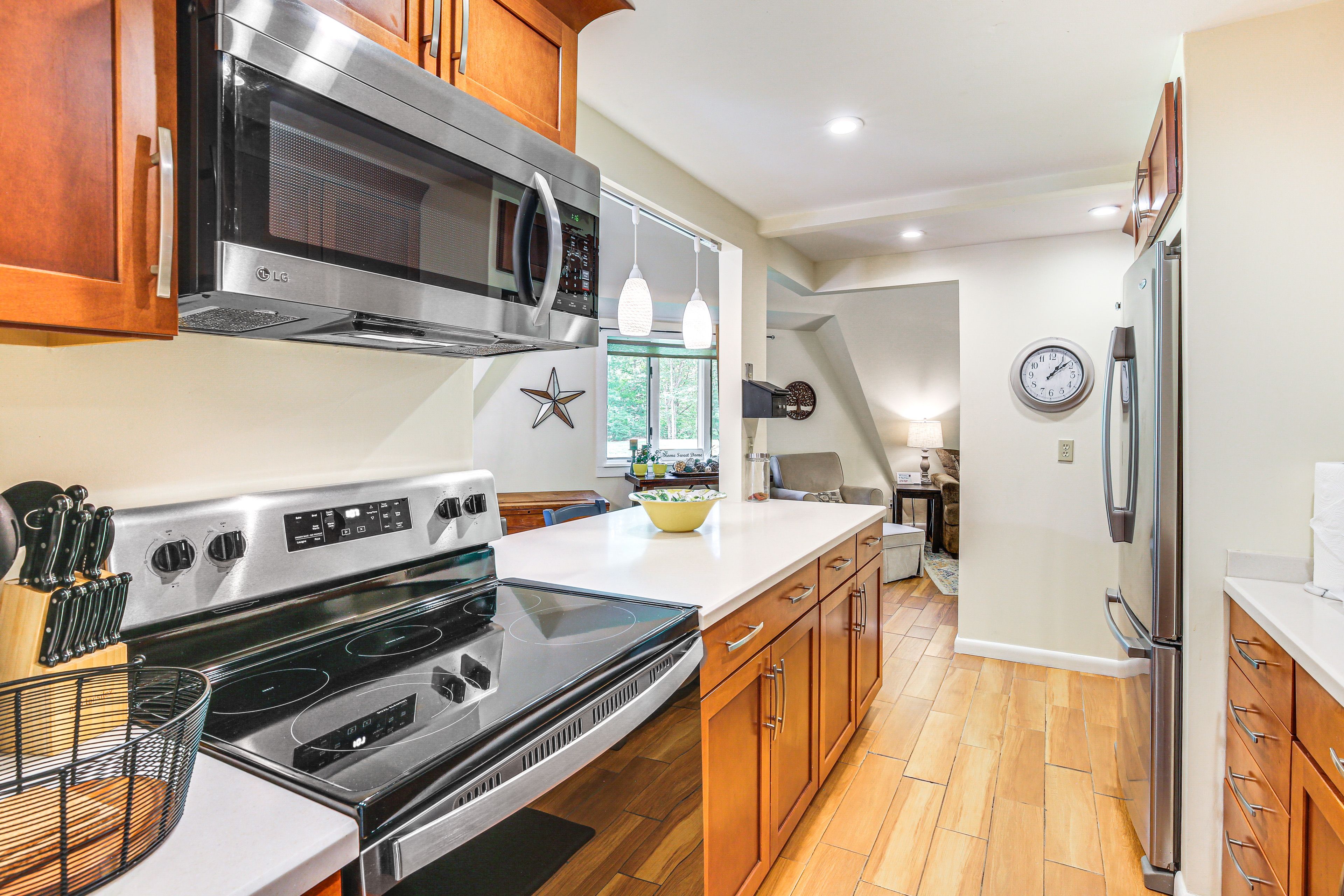Kitchen | 1st Floor | Keurig & Drip Coffee Makers | Blender | Cooking Basics