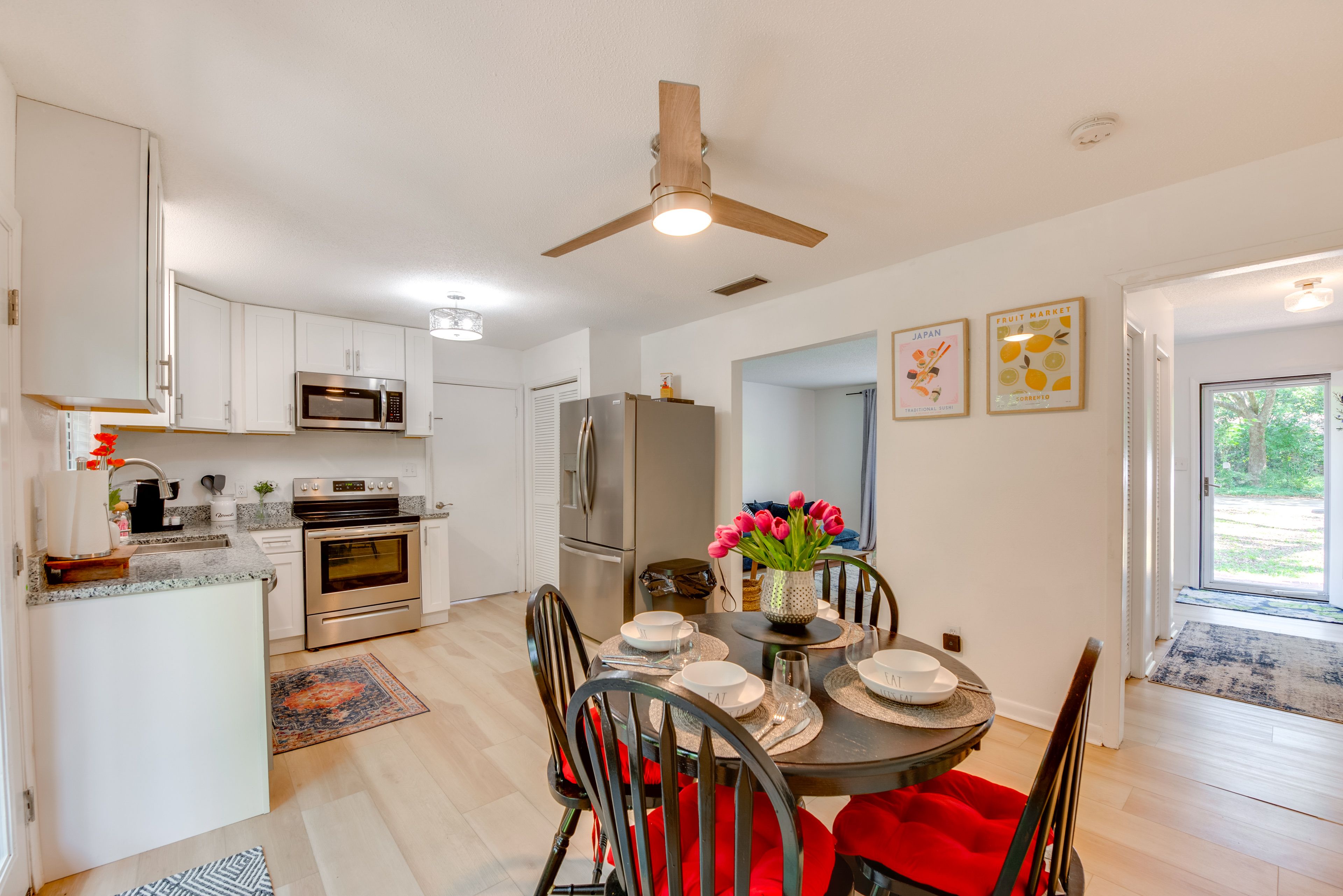 Tallahassee Vacation Rental | 3BR | 2BA | 1,288 Sq Ft | 3 Steps to Access