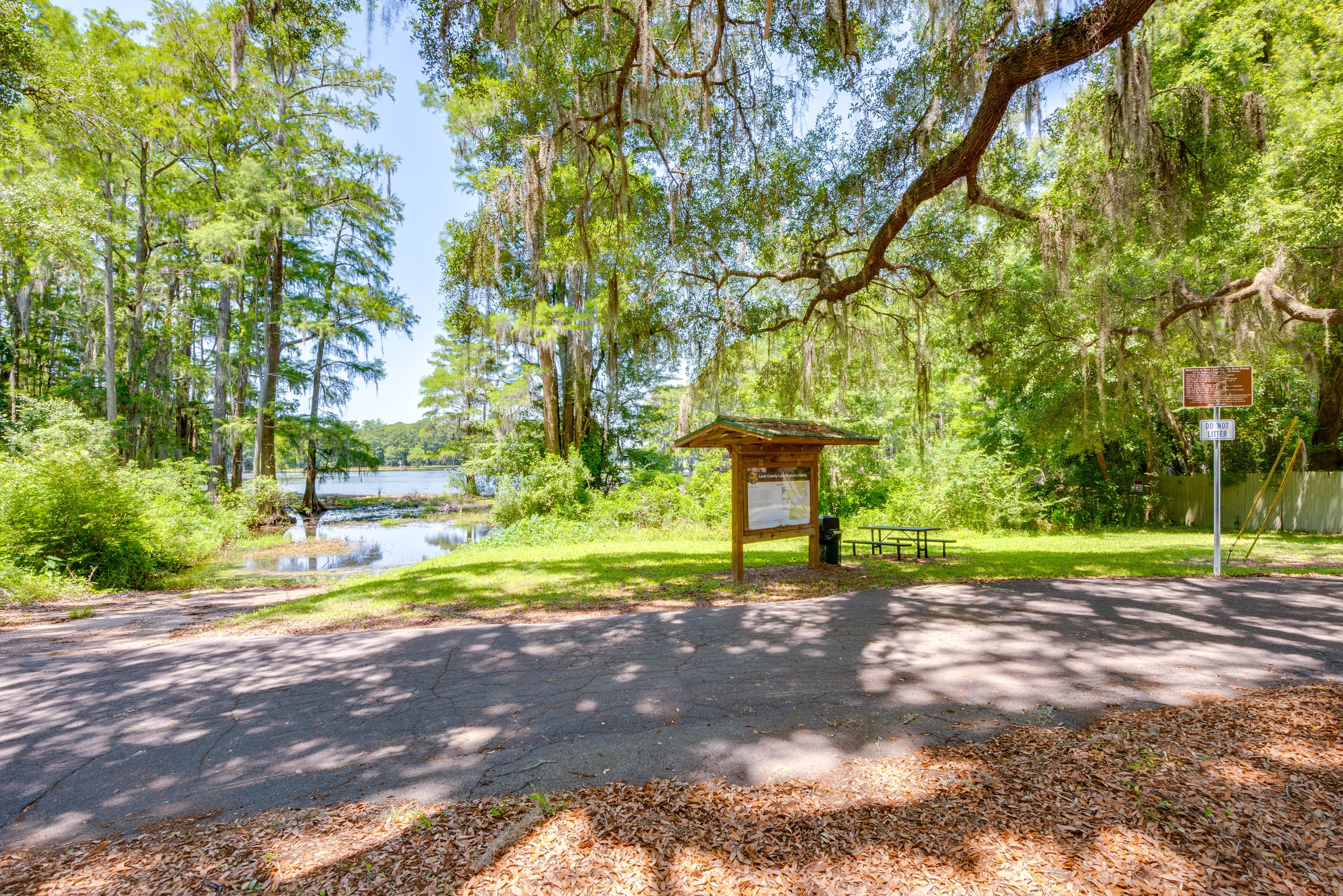 Lake Munson Park & Boat Ramp | Under 1 Block Away