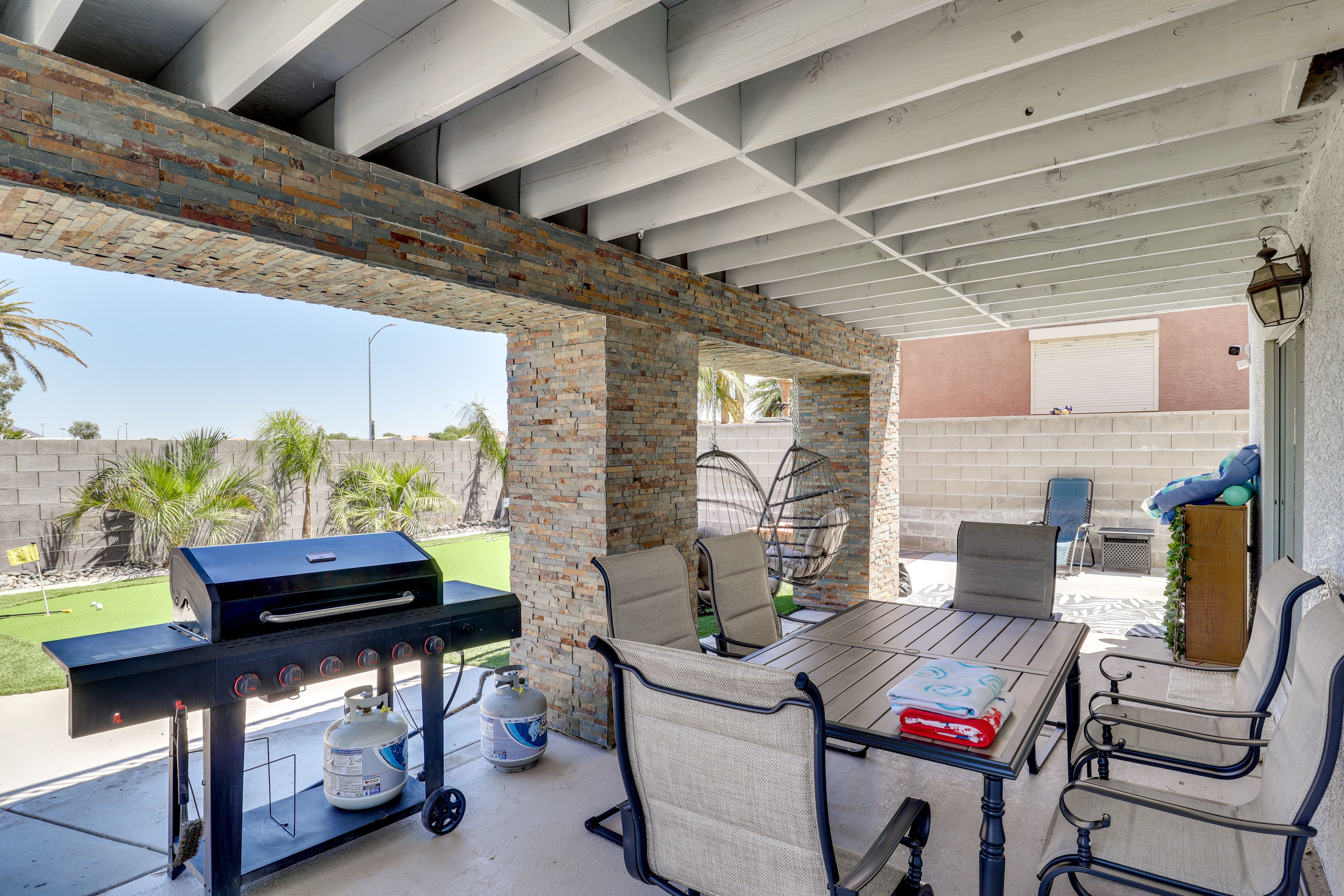 Covered Patio | Gas Grill | Outdoor Dining Space