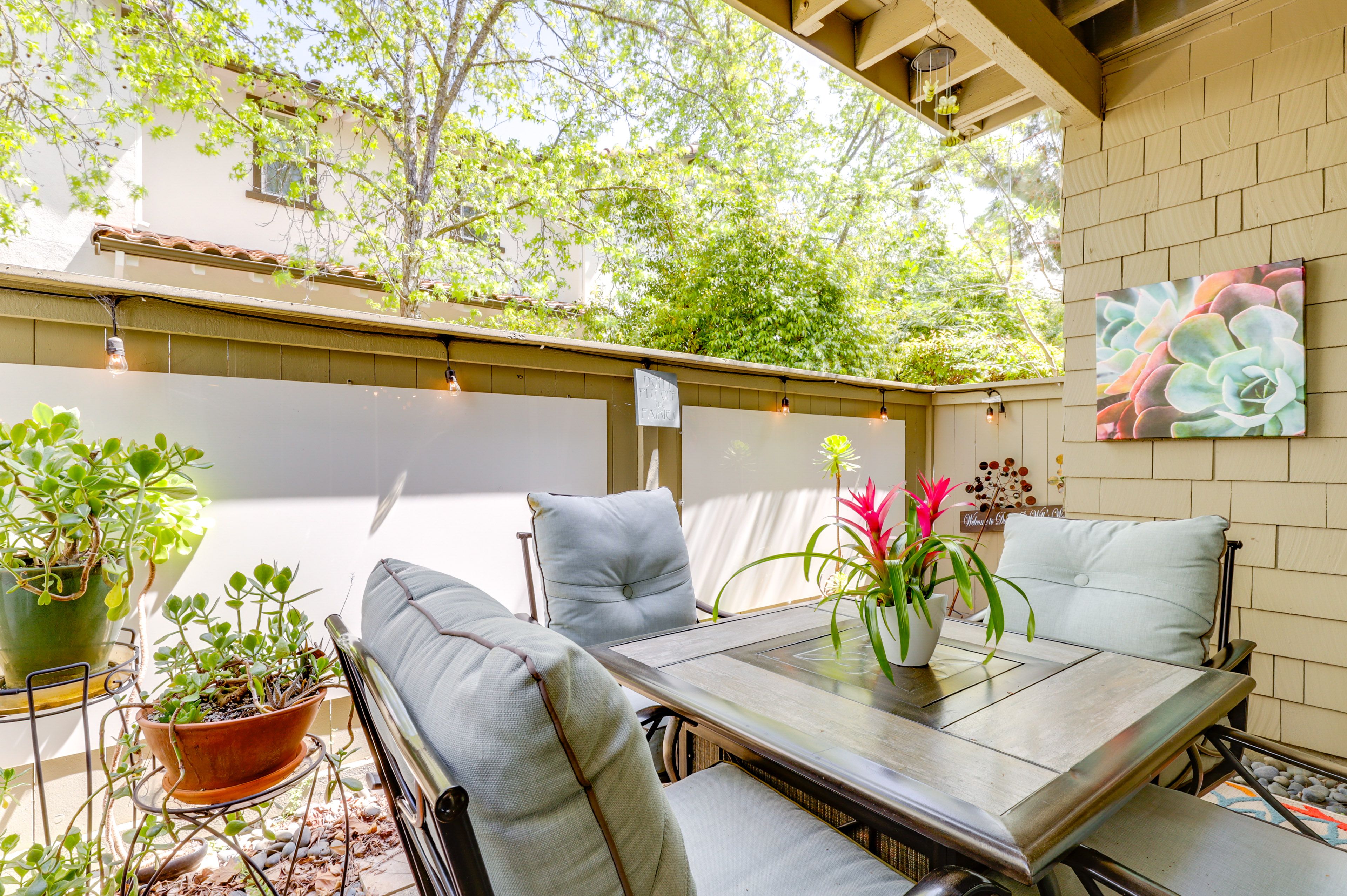 Private Patio | Gas Fire Table