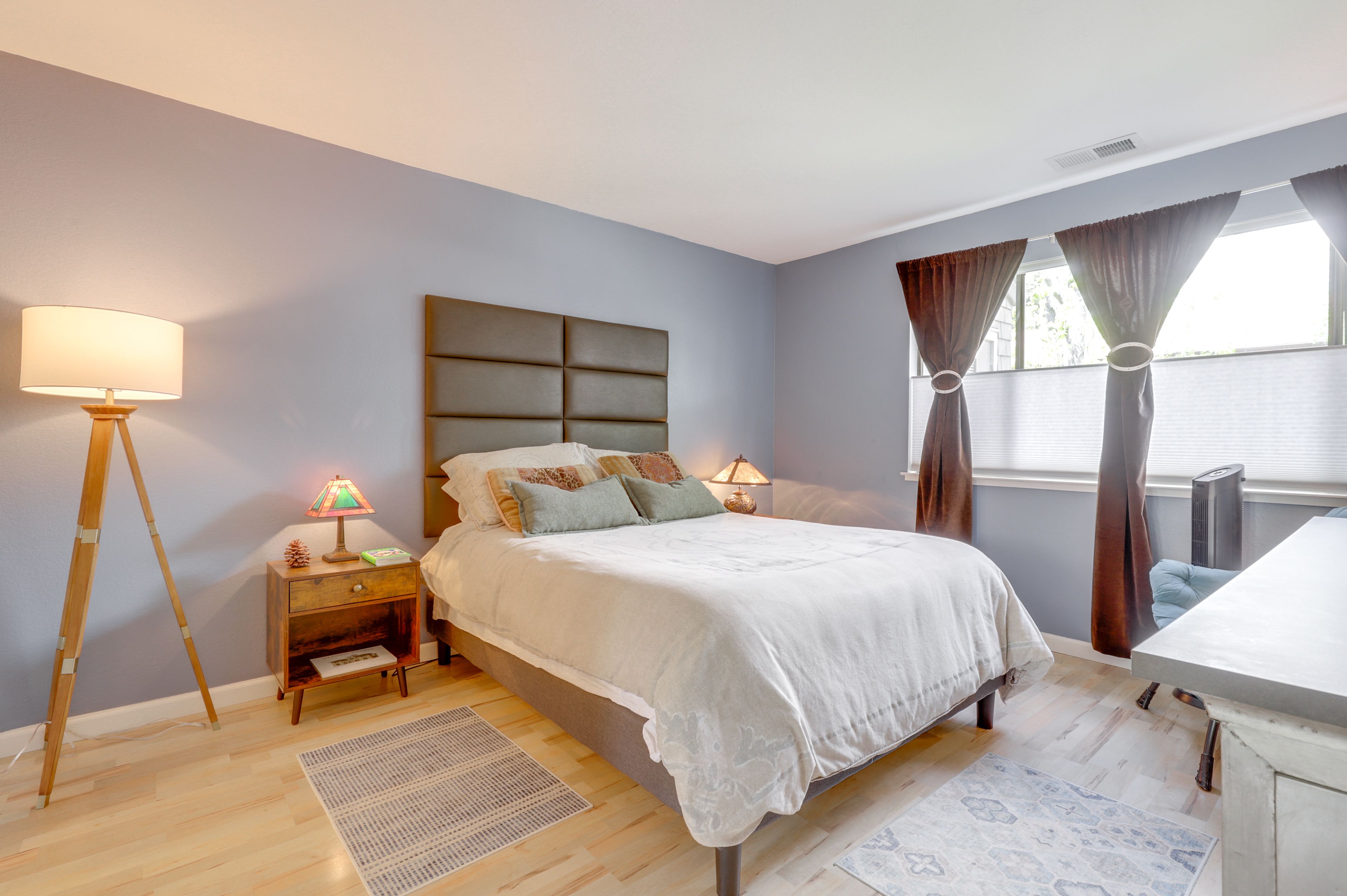 Bedroom 1 | Queen Bed