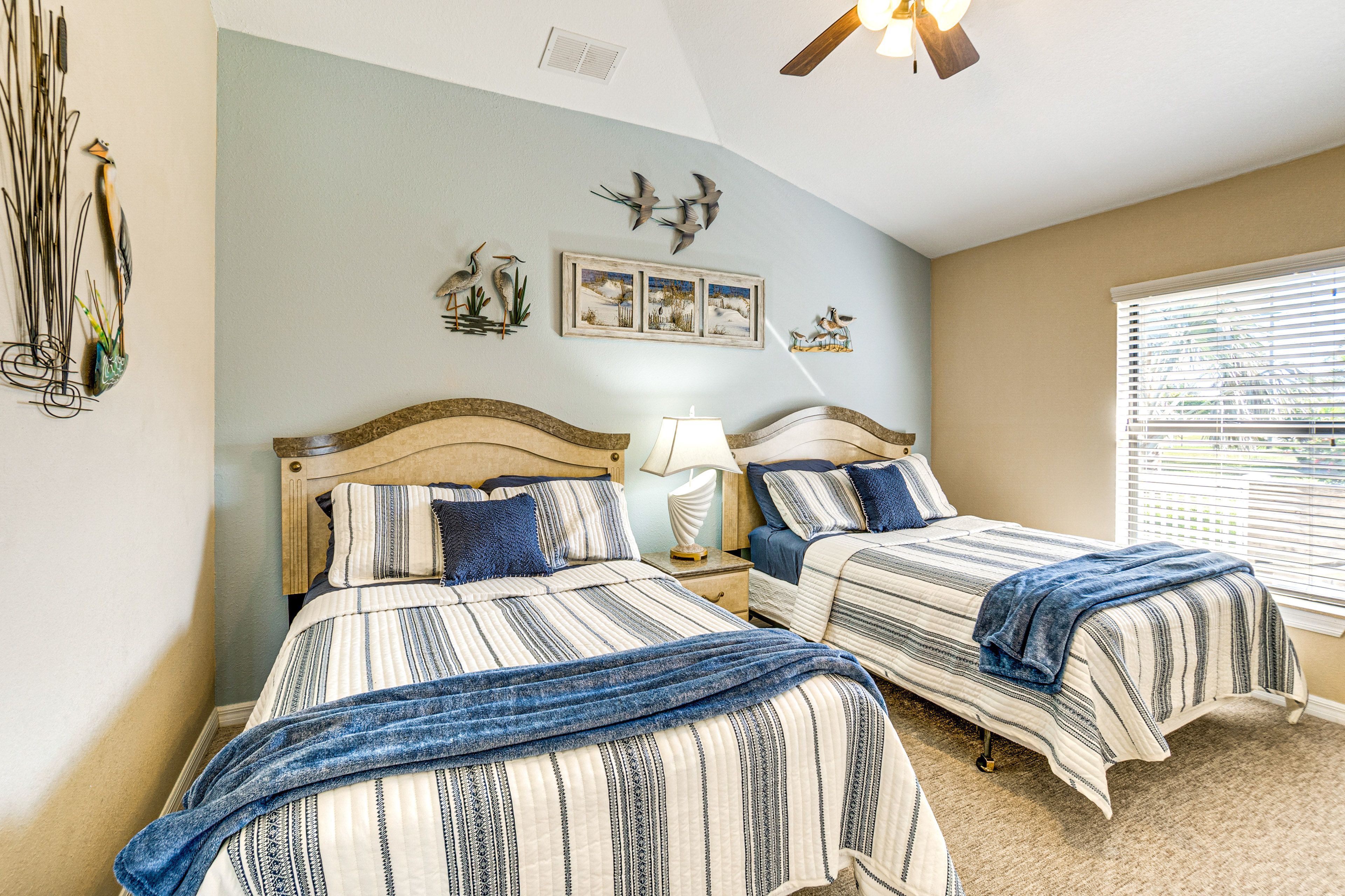 Bedroom 3 | 2 Full Beds