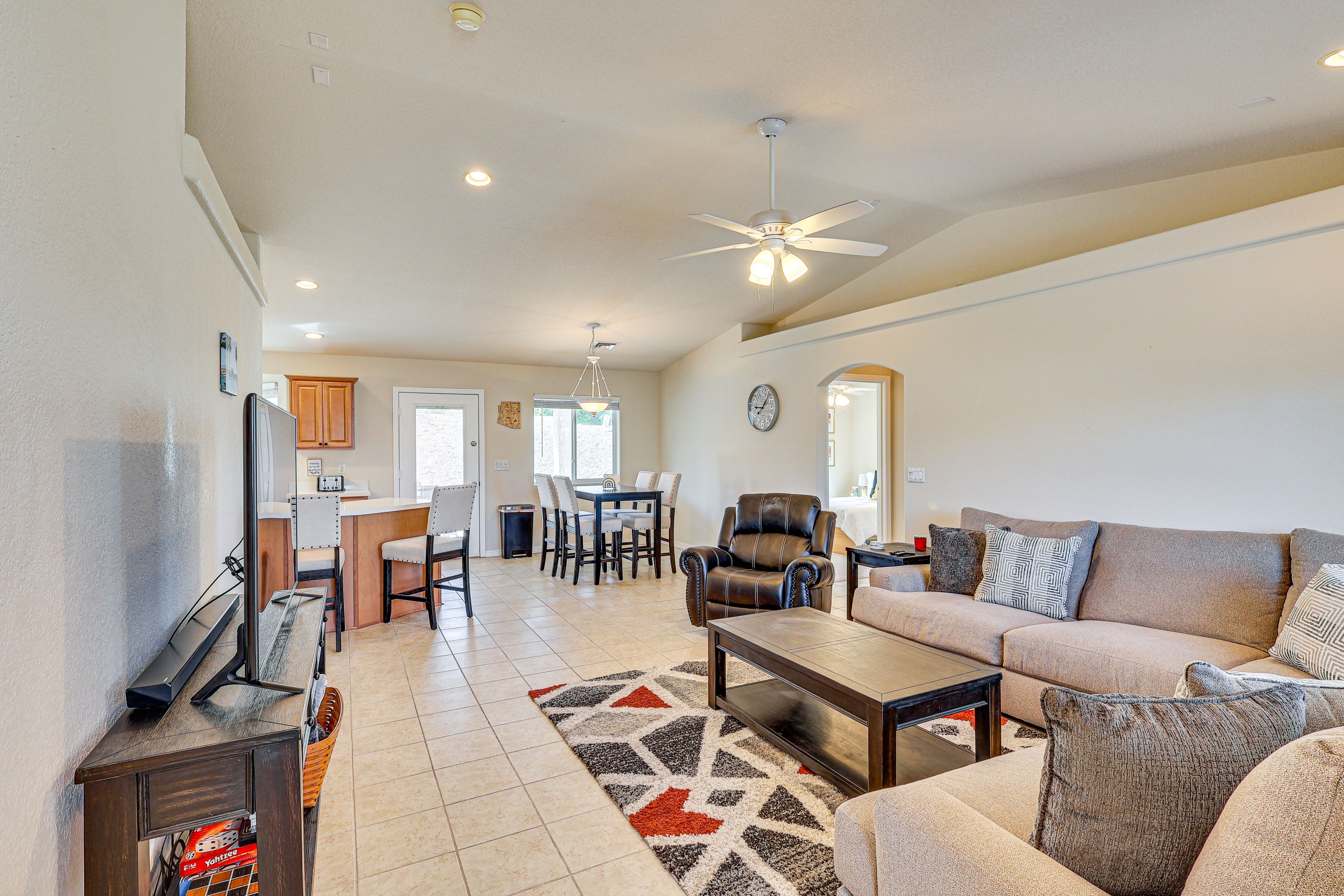 Living Room | Central A/C & Heating