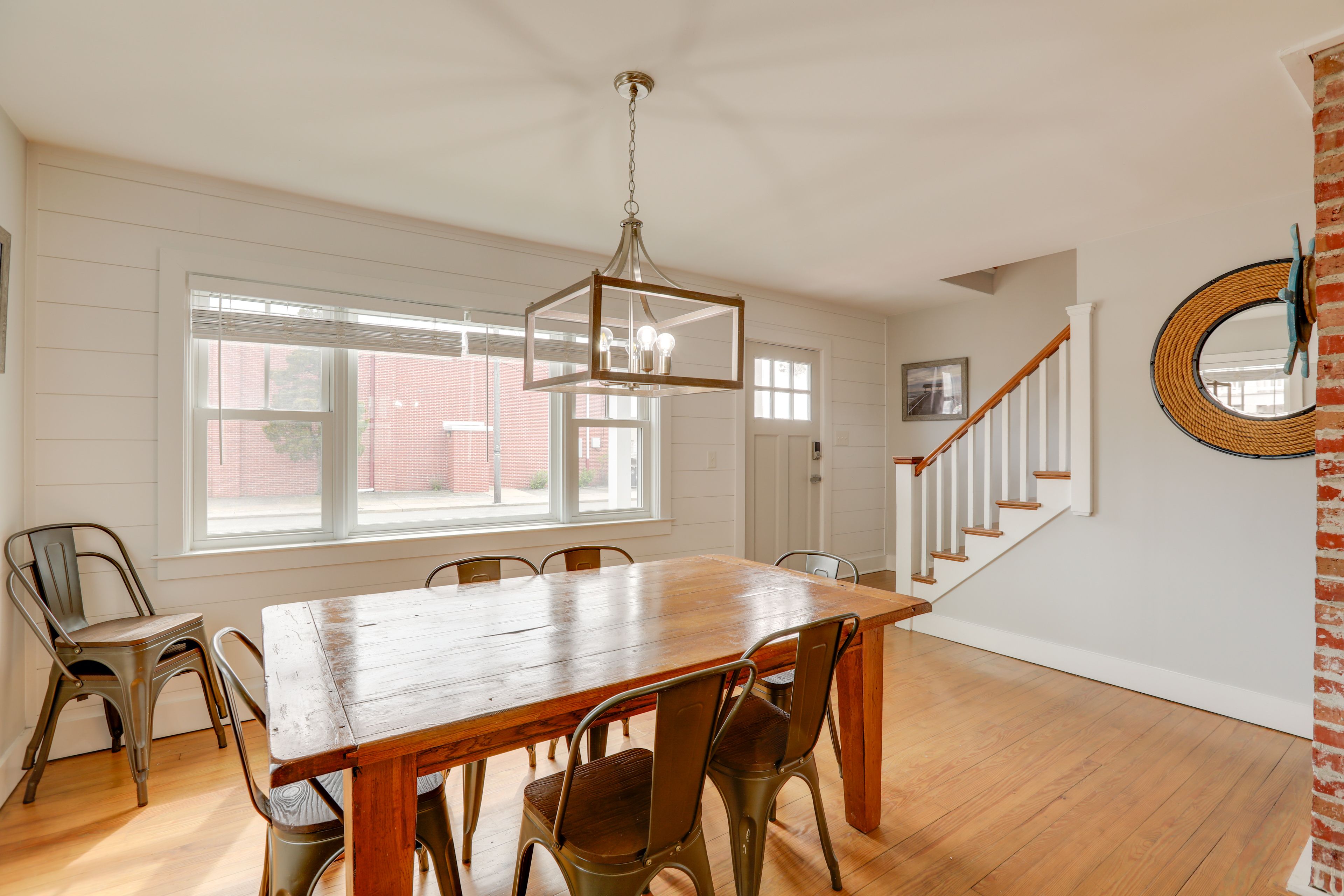 Dining Area | 1st Floor