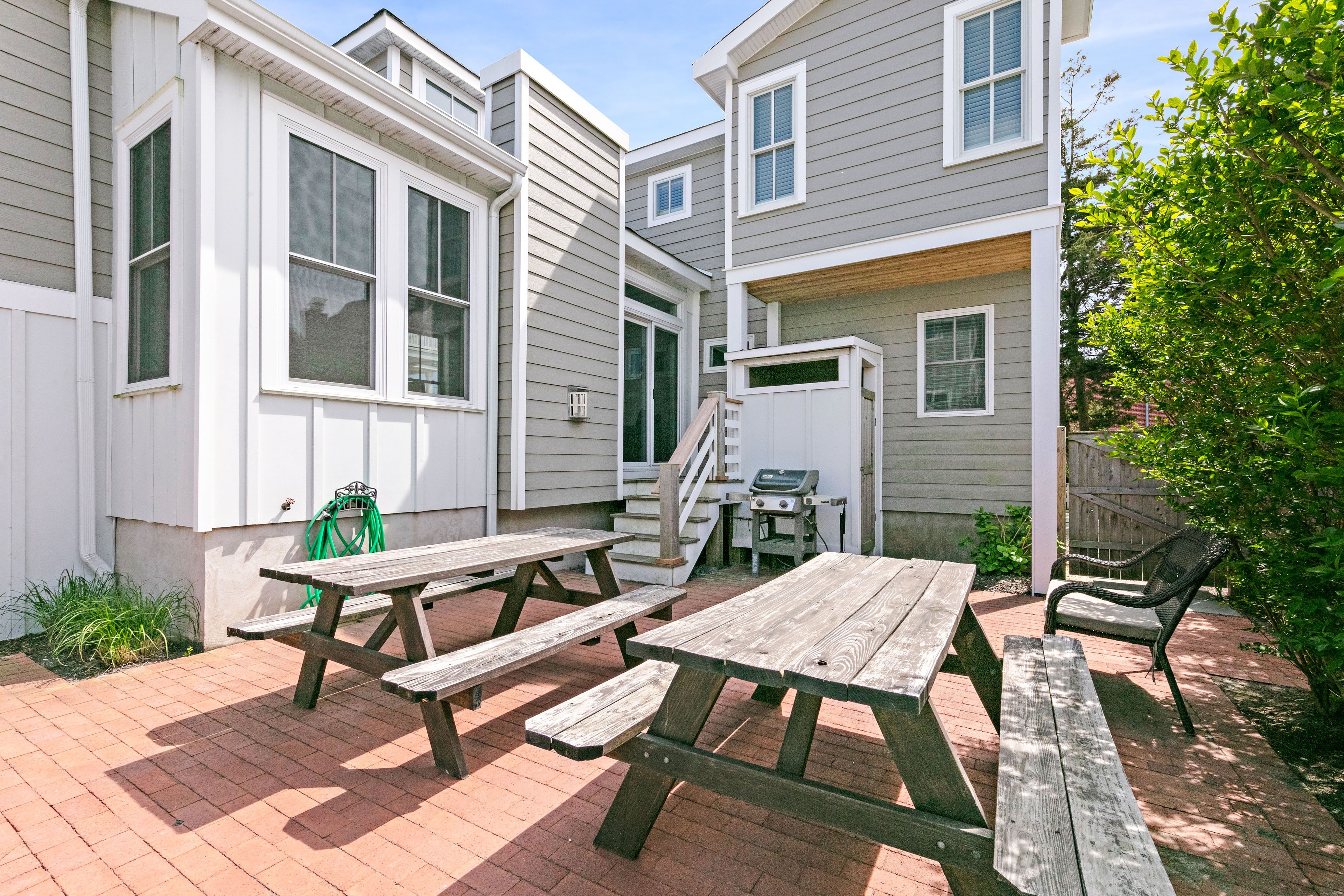 Outdoor Dining | Gas Grill