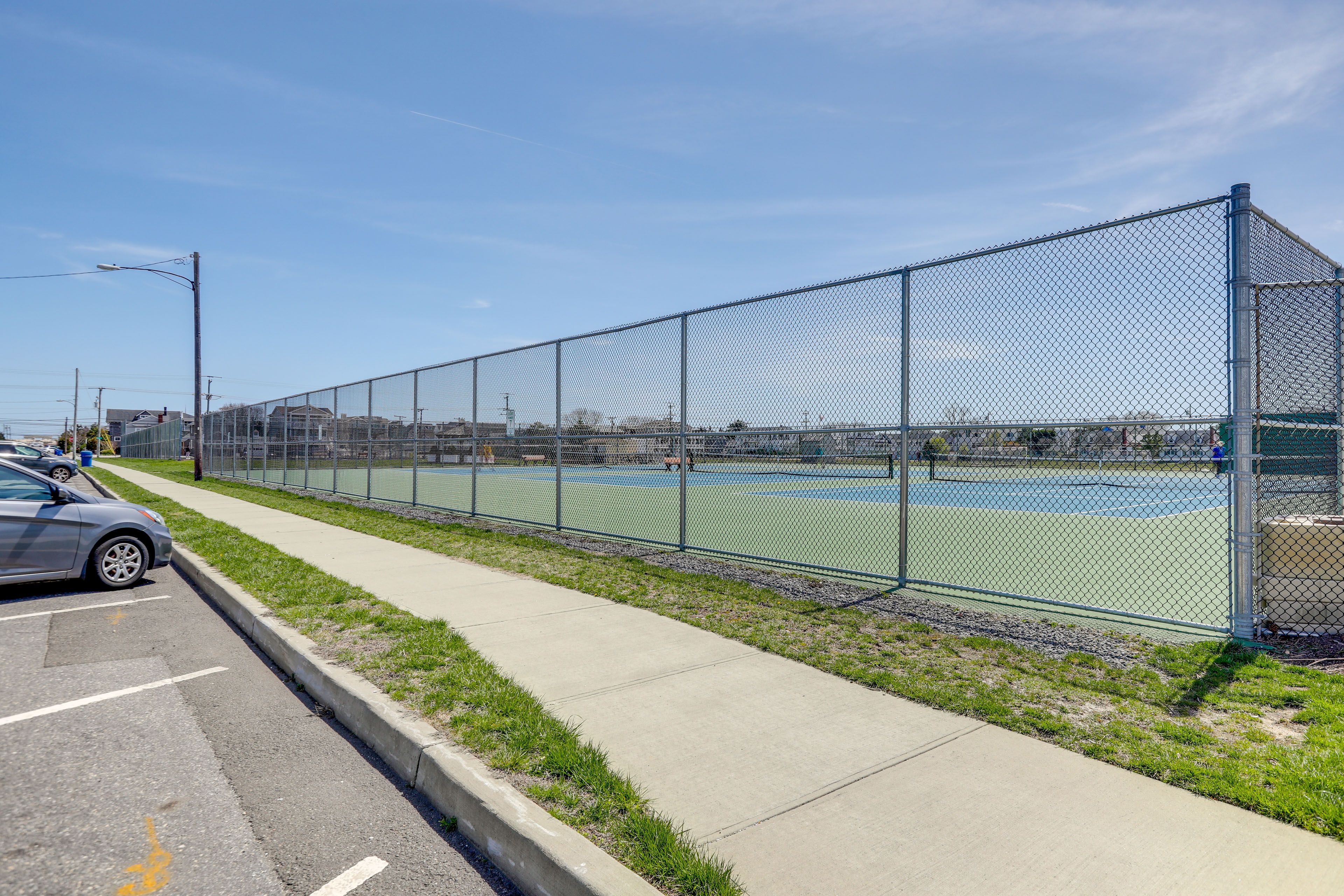 Community Tennis Courts