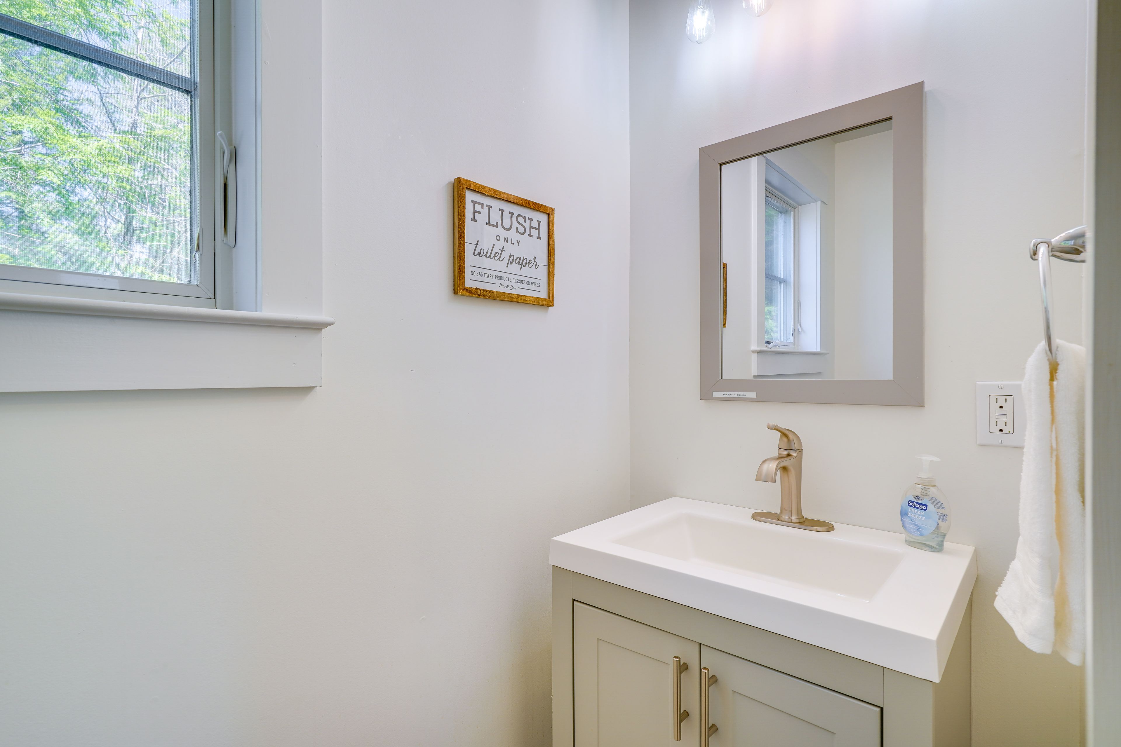 Half Bath | Main Floor