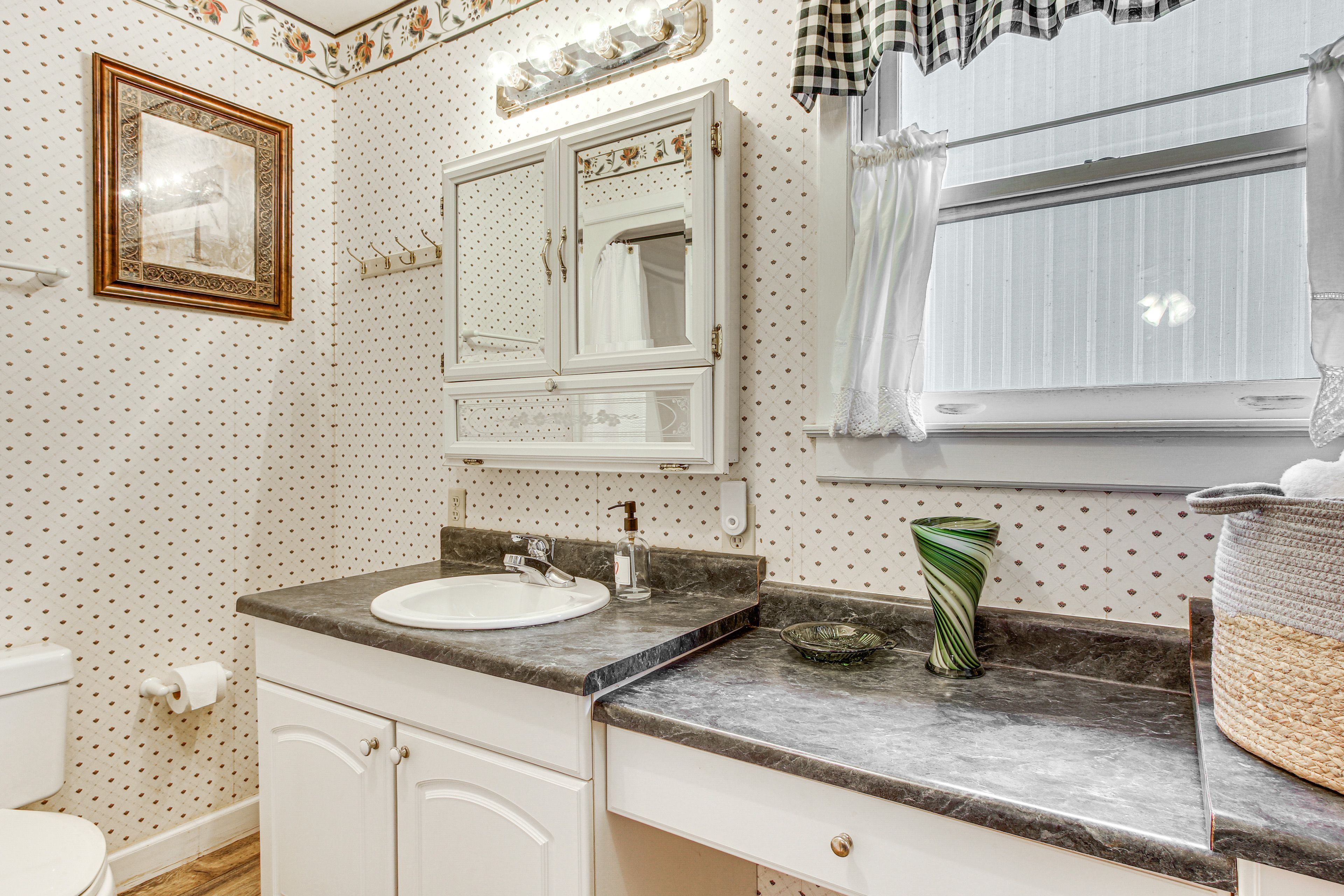 En-Suite Bathroom