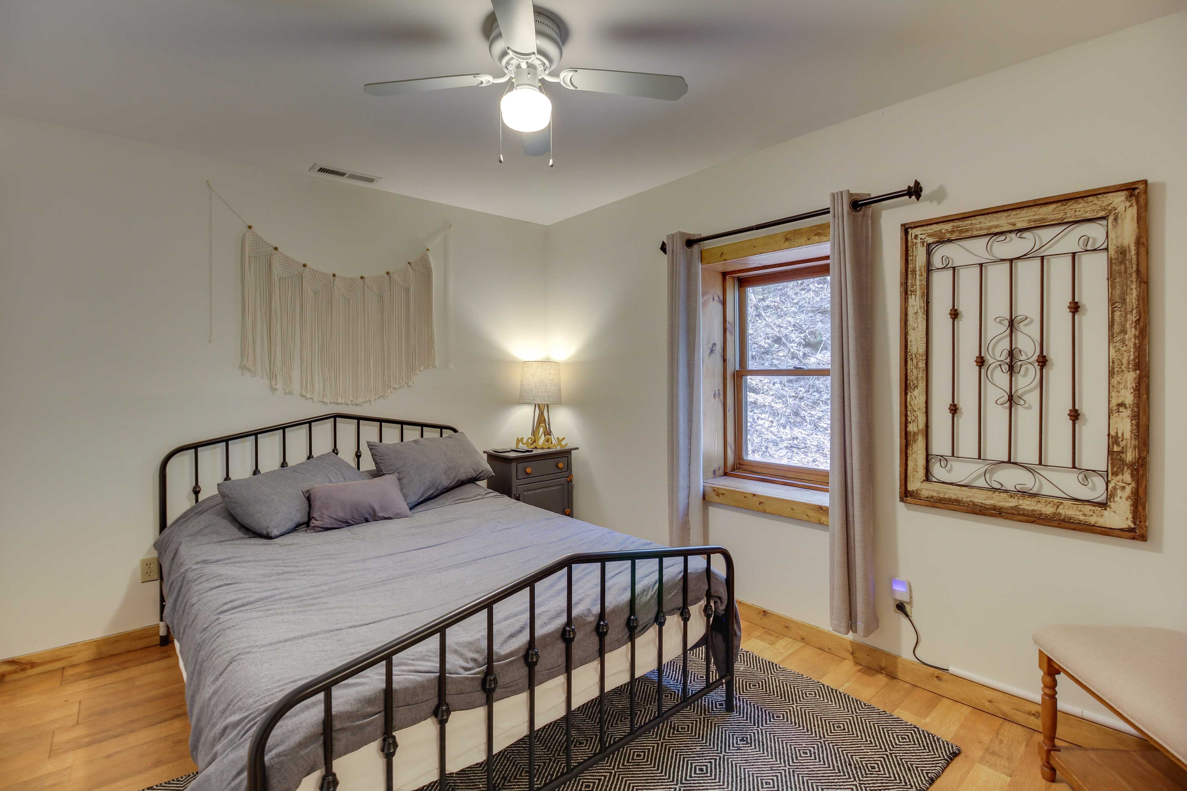 Bedroom 3 | Queen Bed | Basement