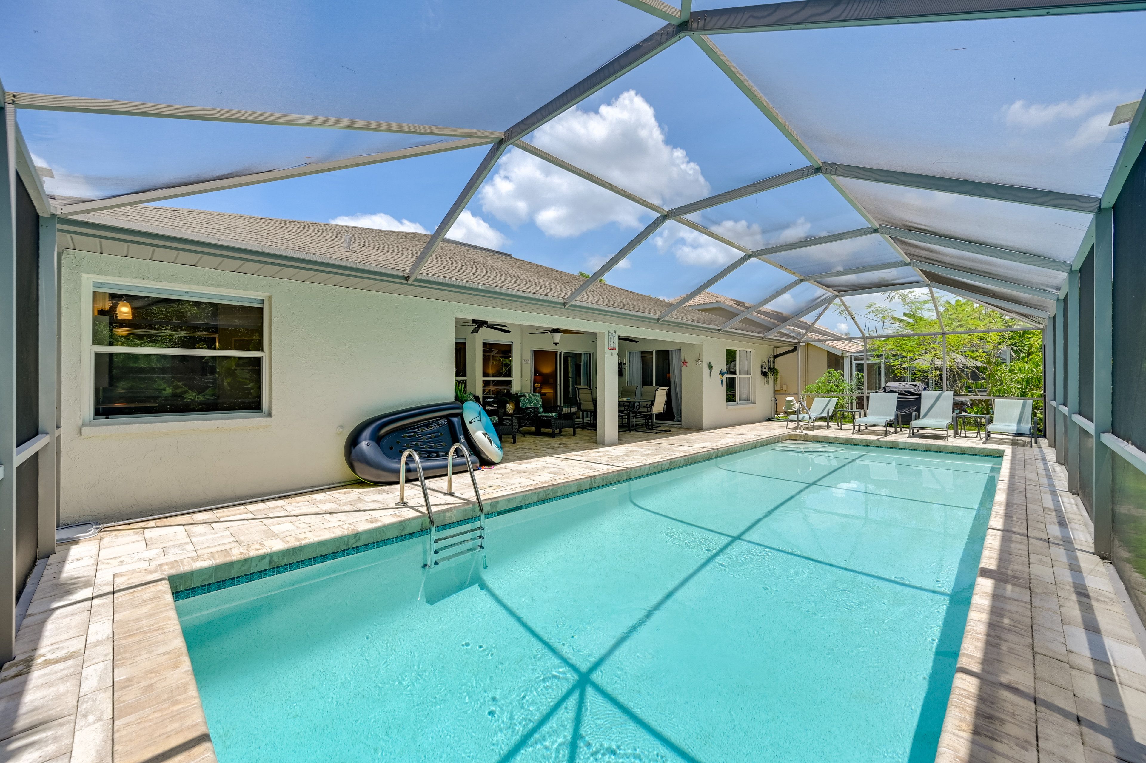Naples Vacation Rental | 3BR | 2.5BA | 2,200 Sq Ft | Step-Free Access