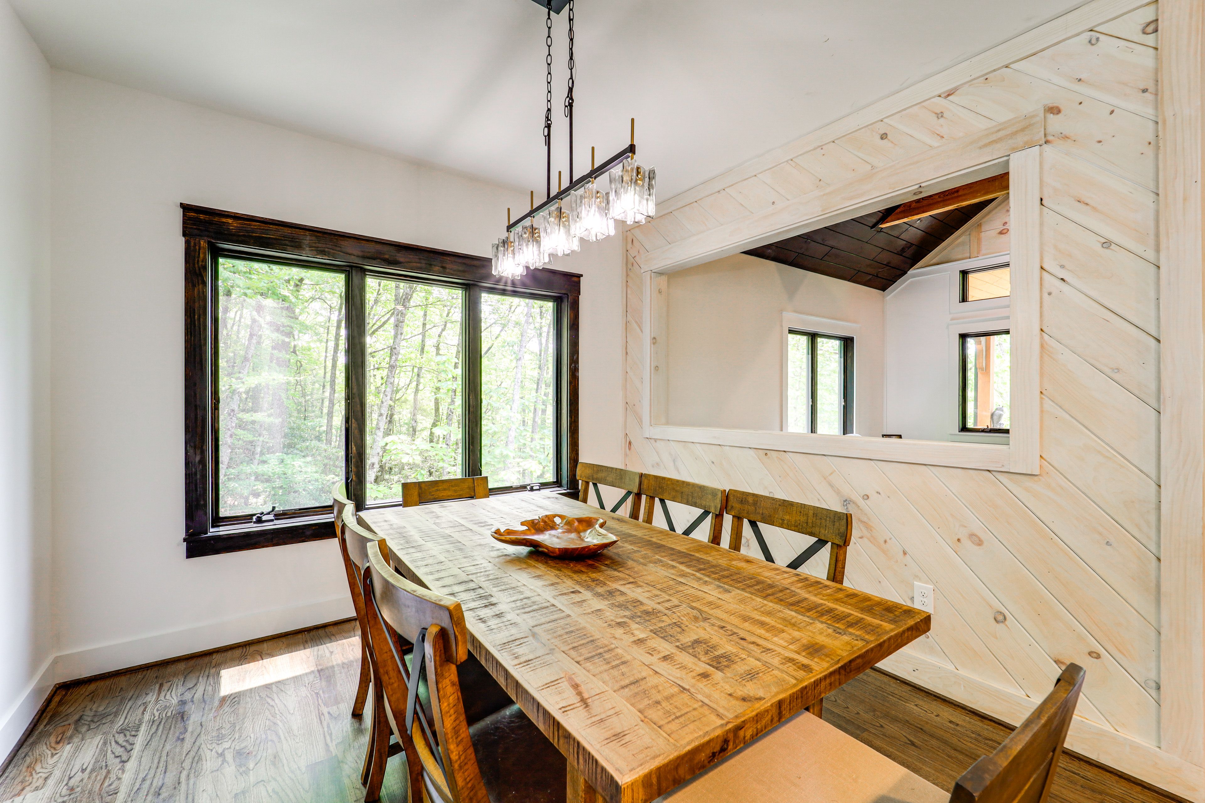 Dining Room | Main Floor