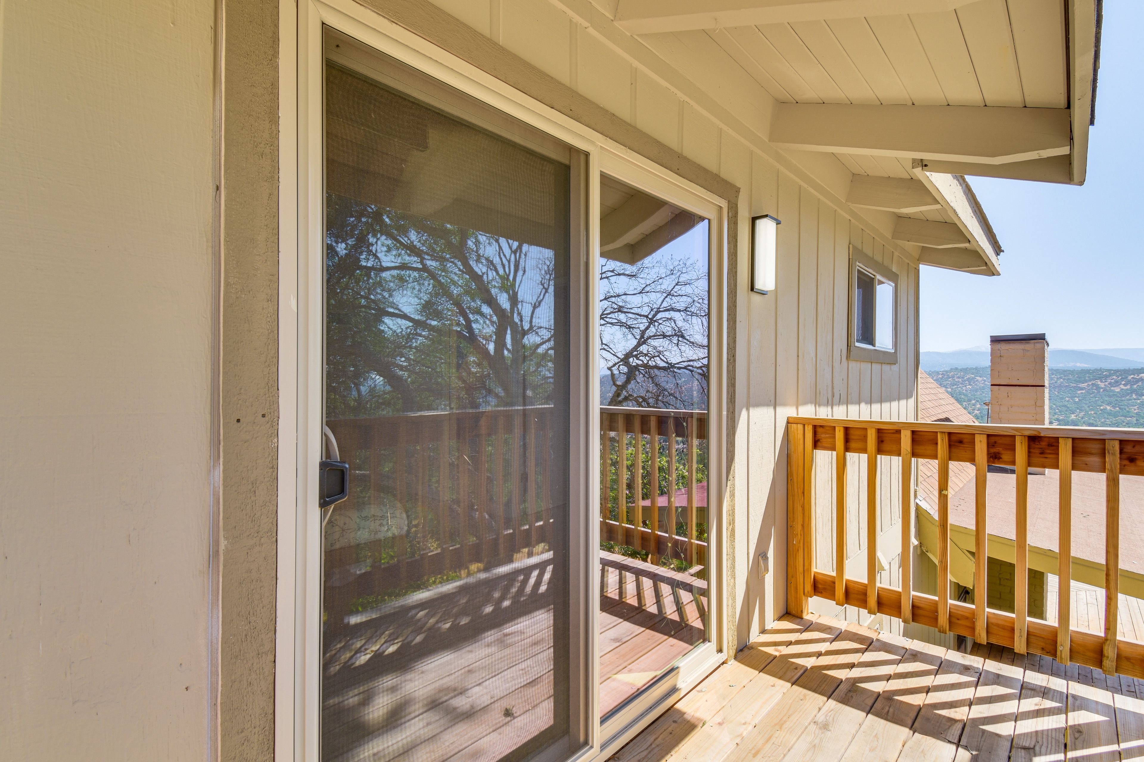 2nd-Floor Balcony