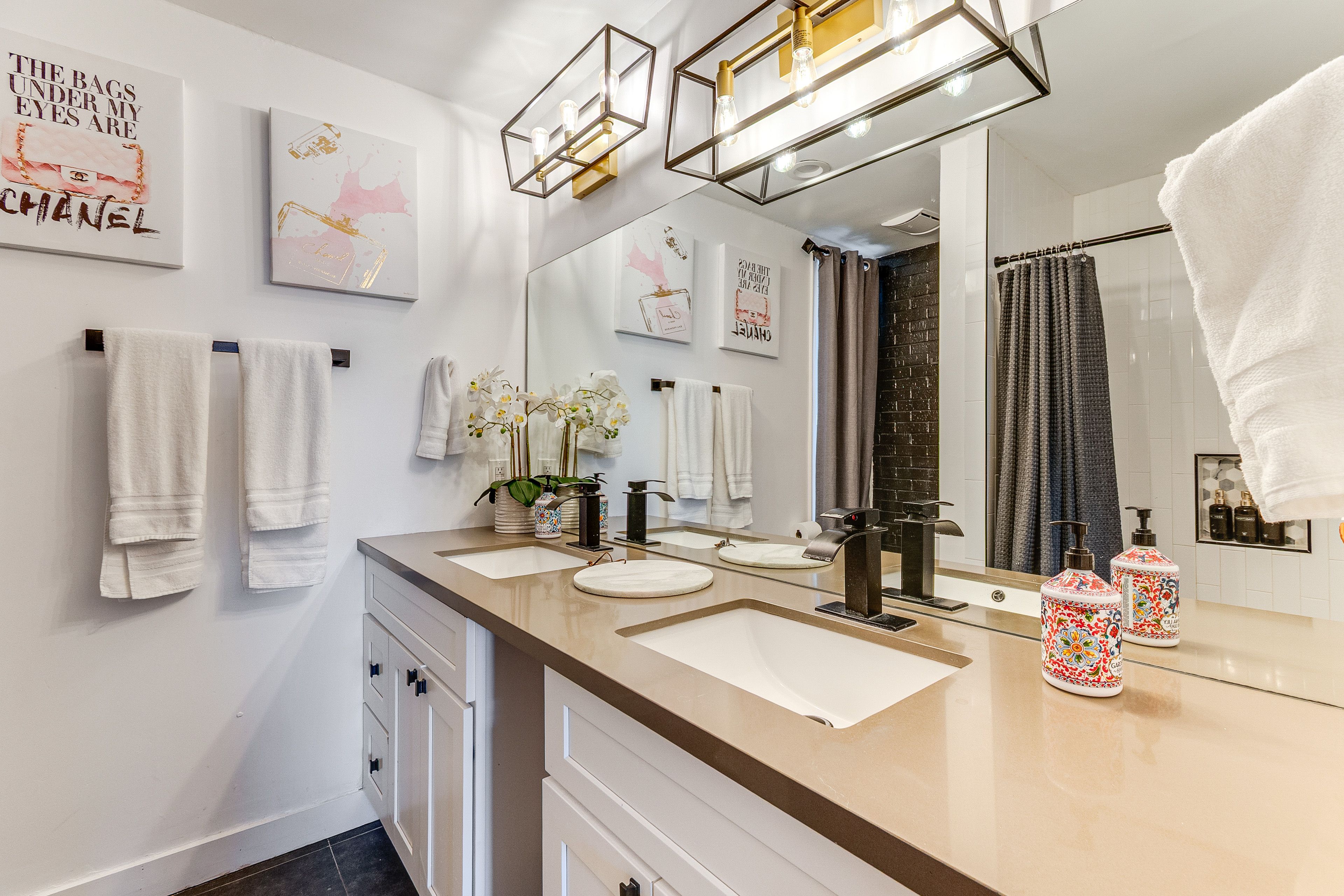En-Suite Bathroom | Basement | Complimentary Toiletries