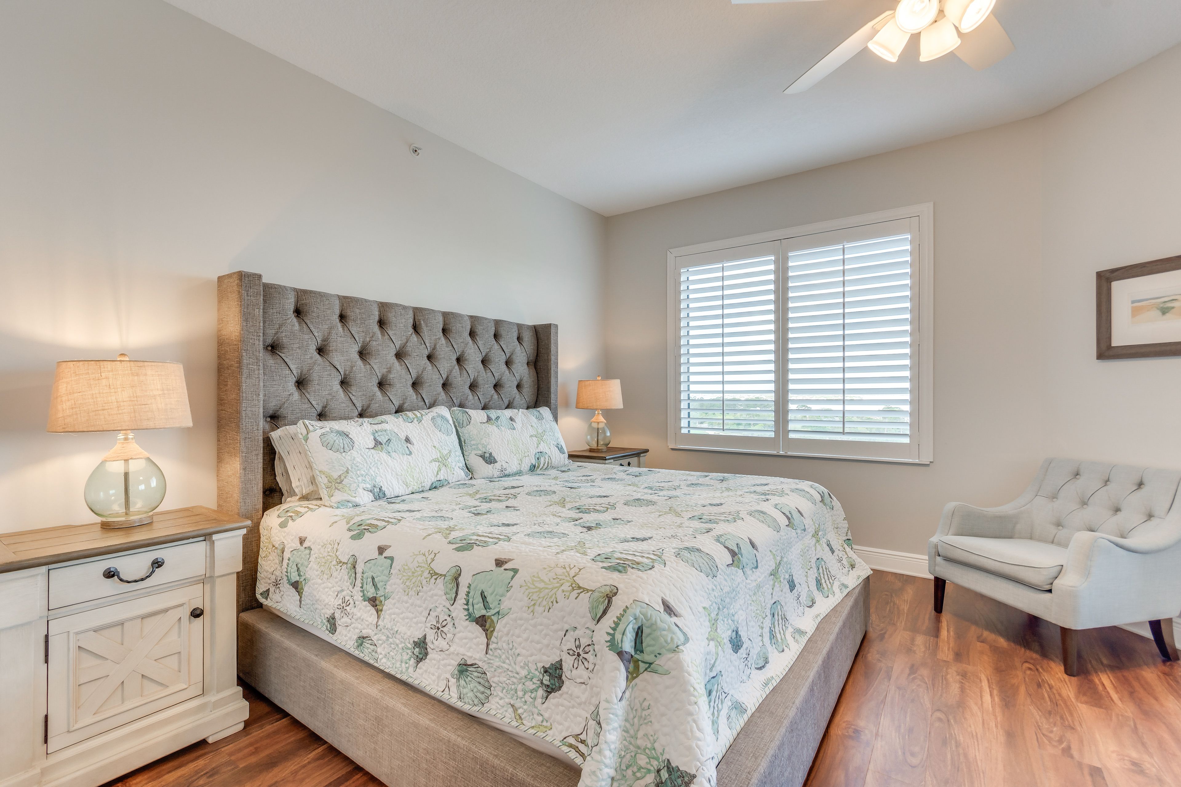 Bedroom 1 | King Bed | En-Suite Bathroom