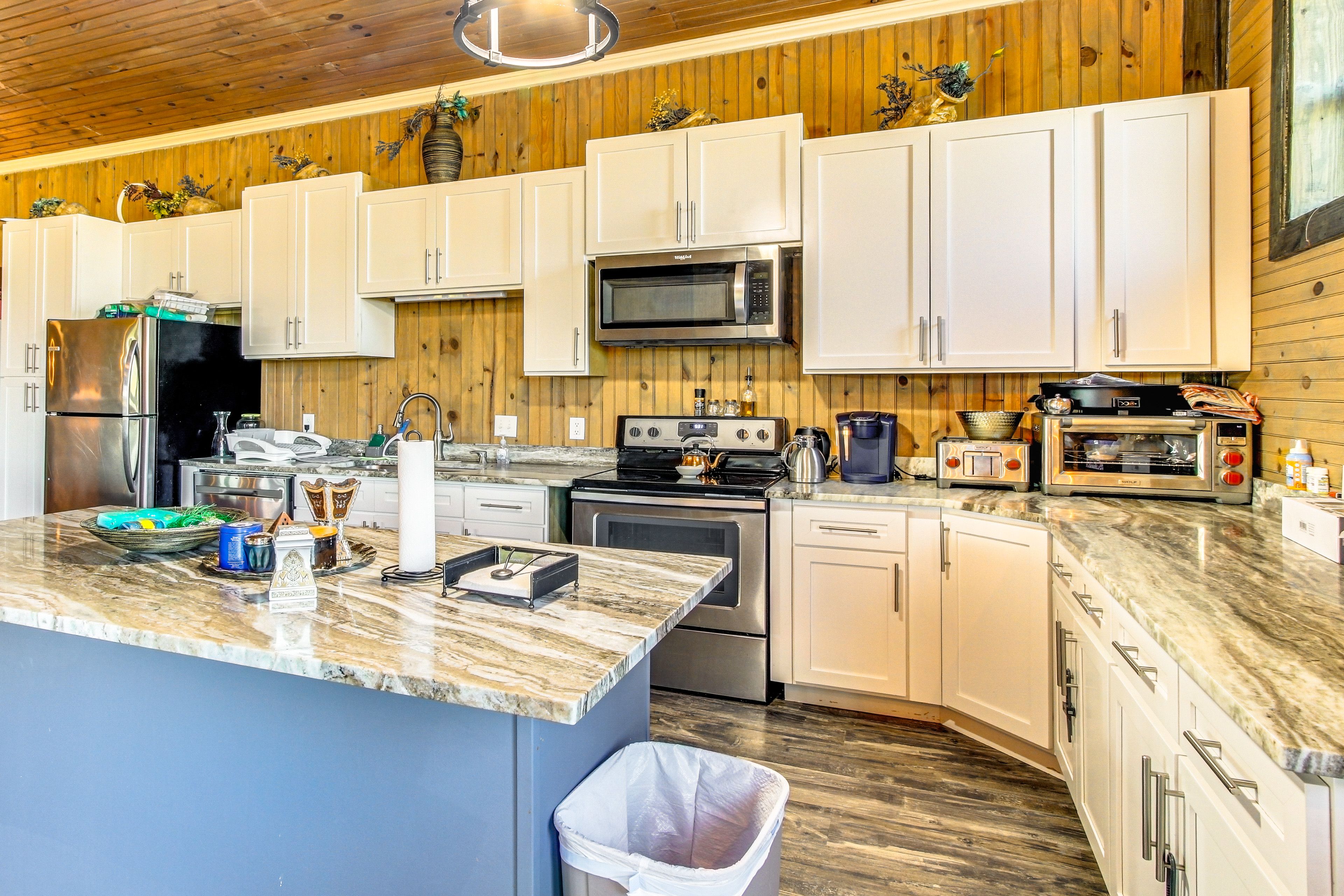Kitchen | Dishwasher | Keurig Coffee Maker