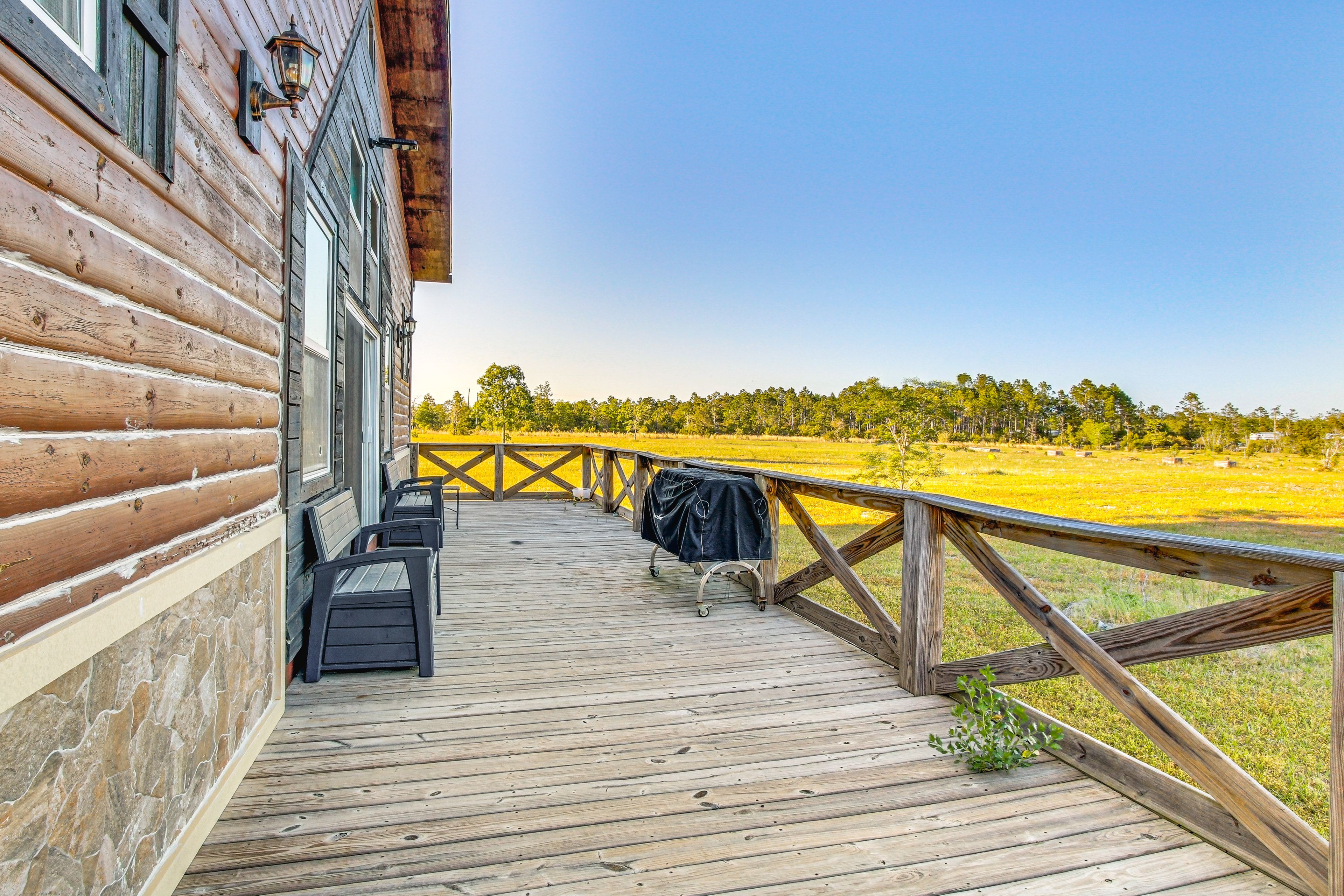 Wraparound Deck