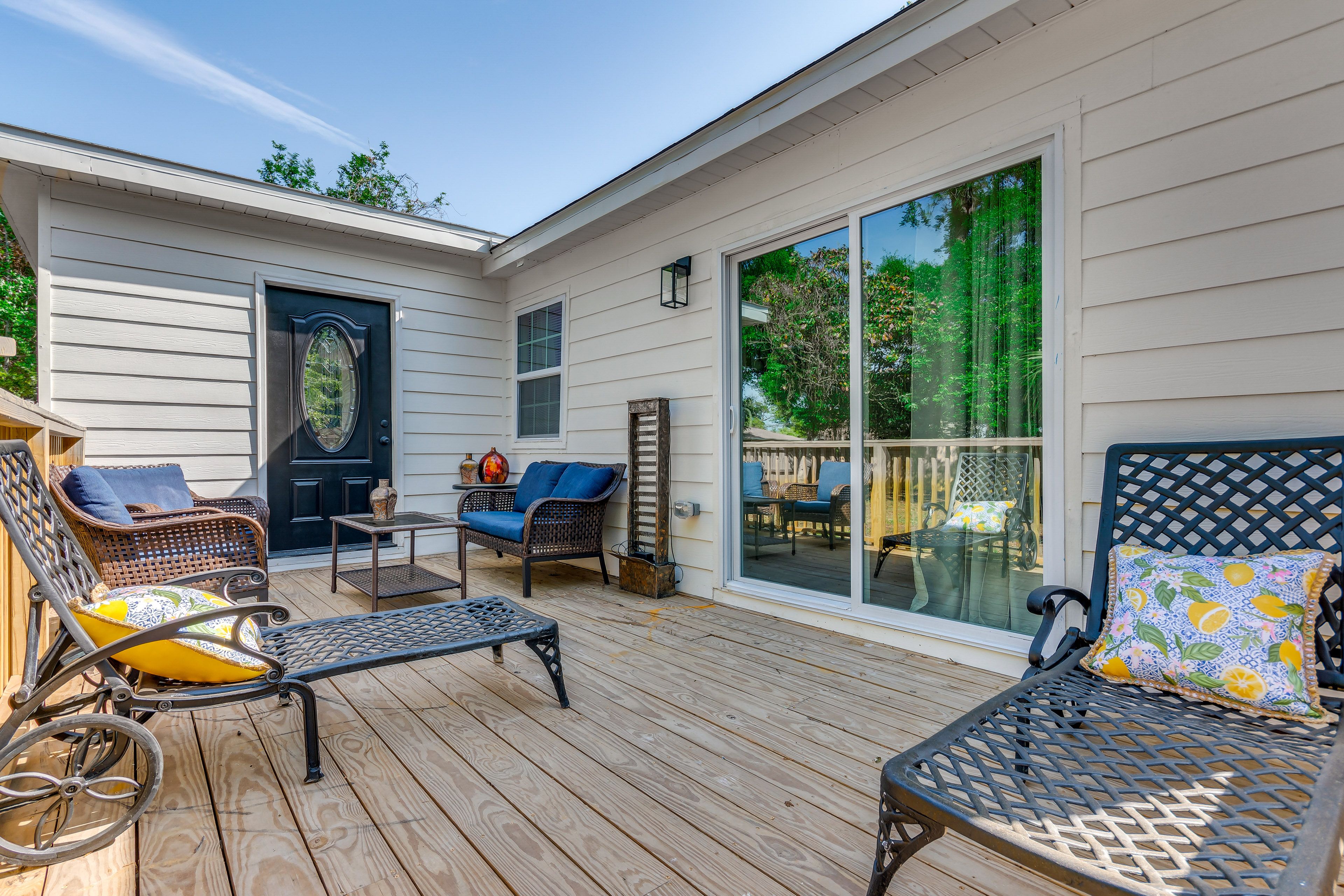 Deck