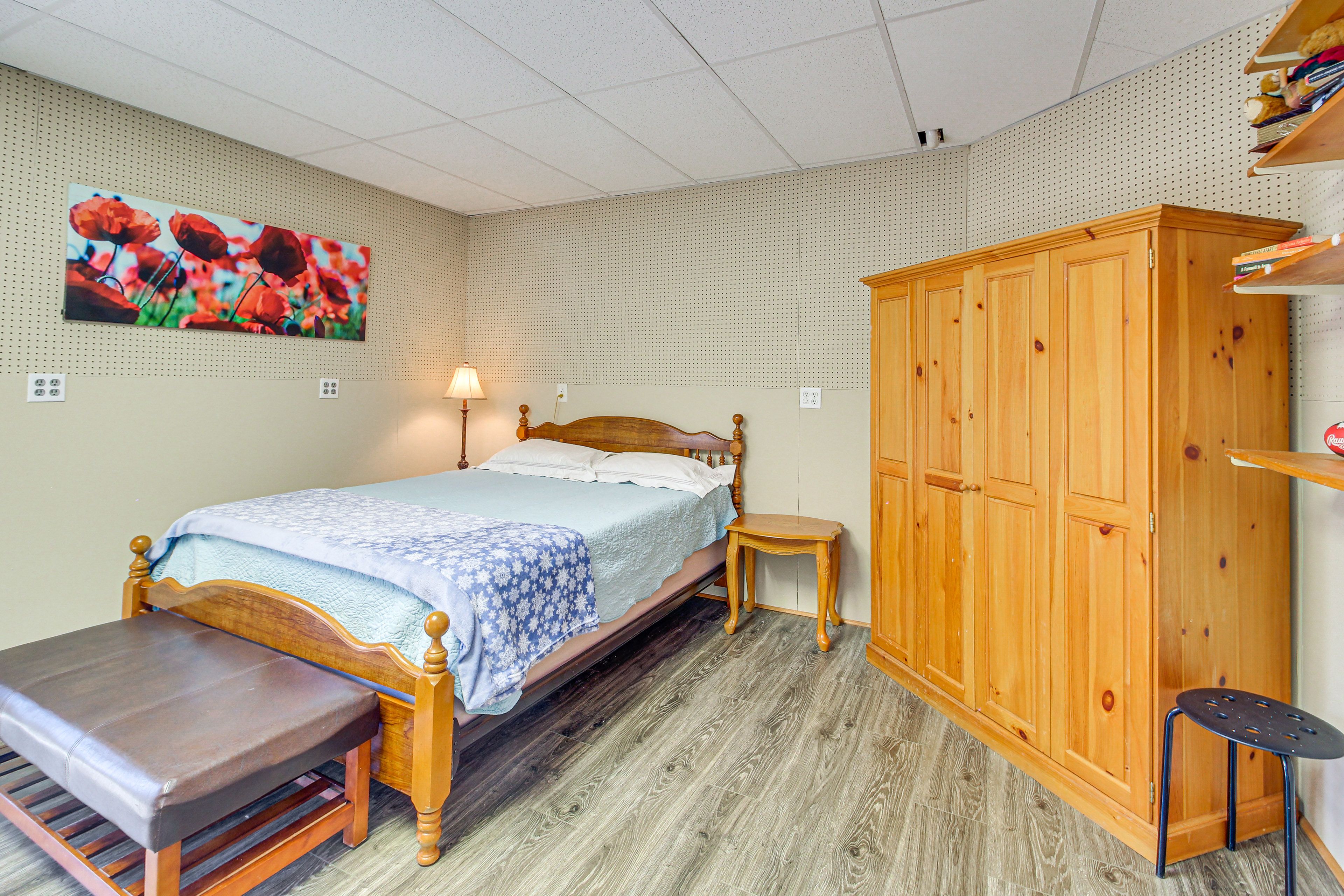 Bedroom 3 | 2 Queen Beds | Basement Floor