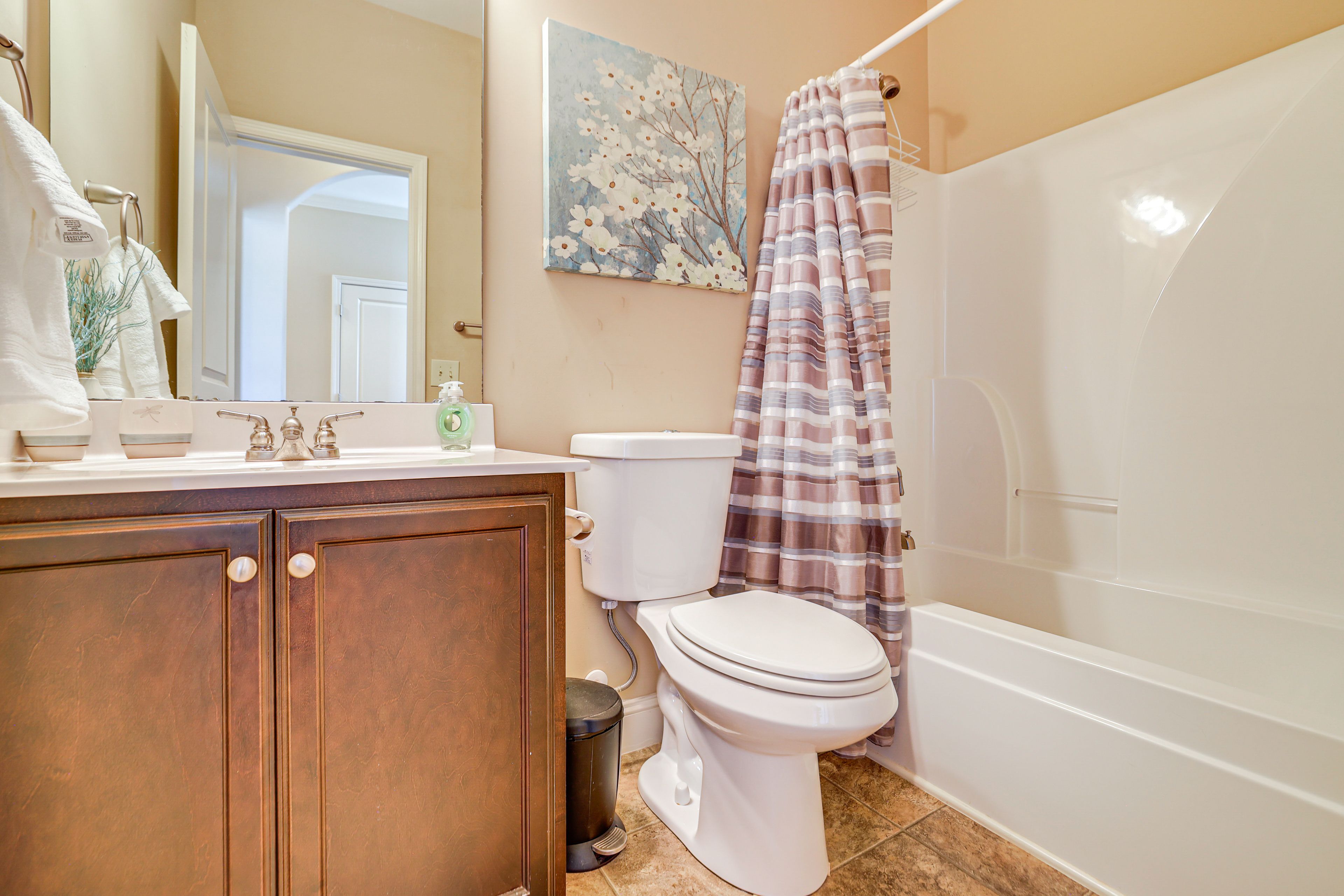 Full Bathroom | Hair Dryer