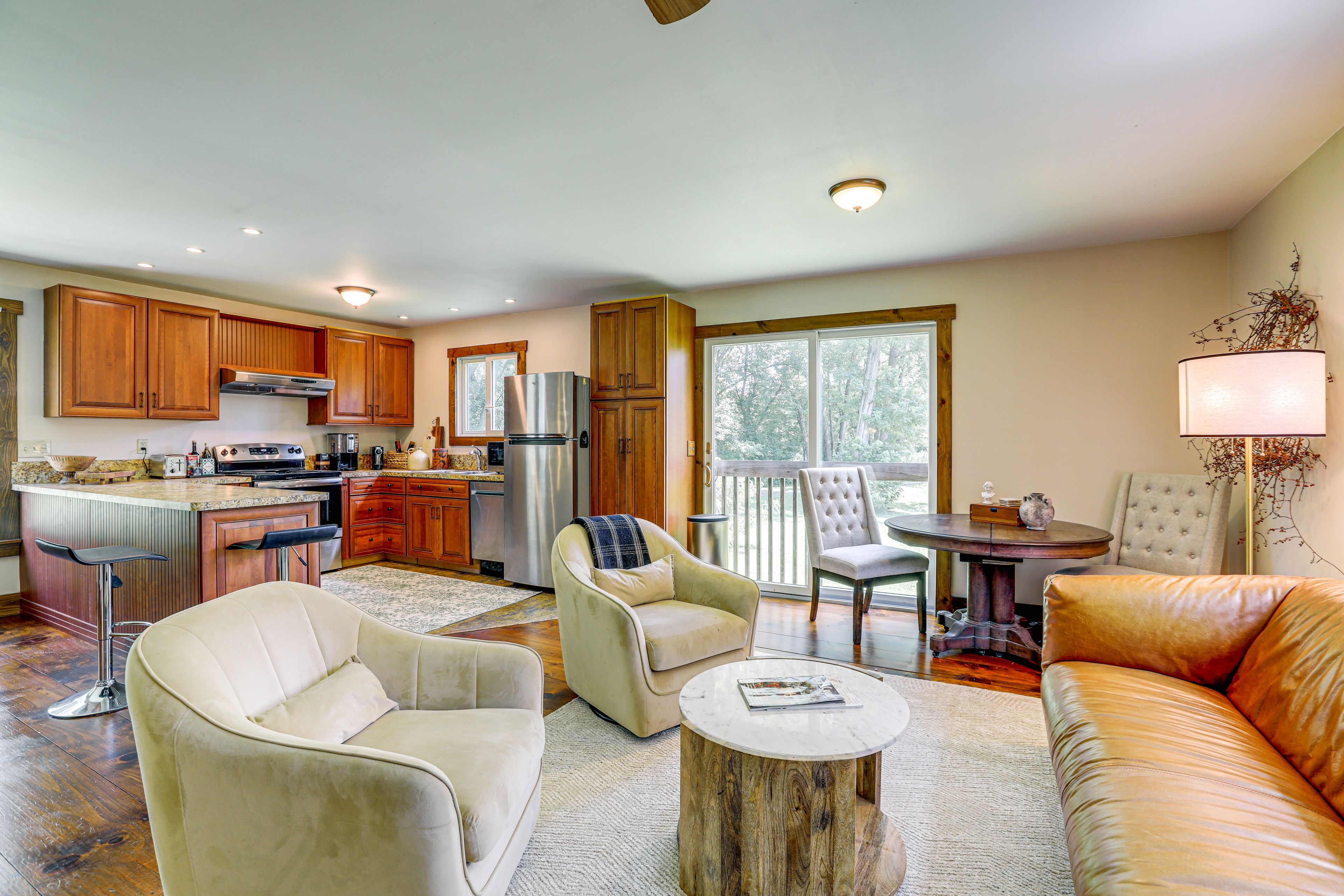 Dining Table | Dishware/Flatware | 2nd Floor