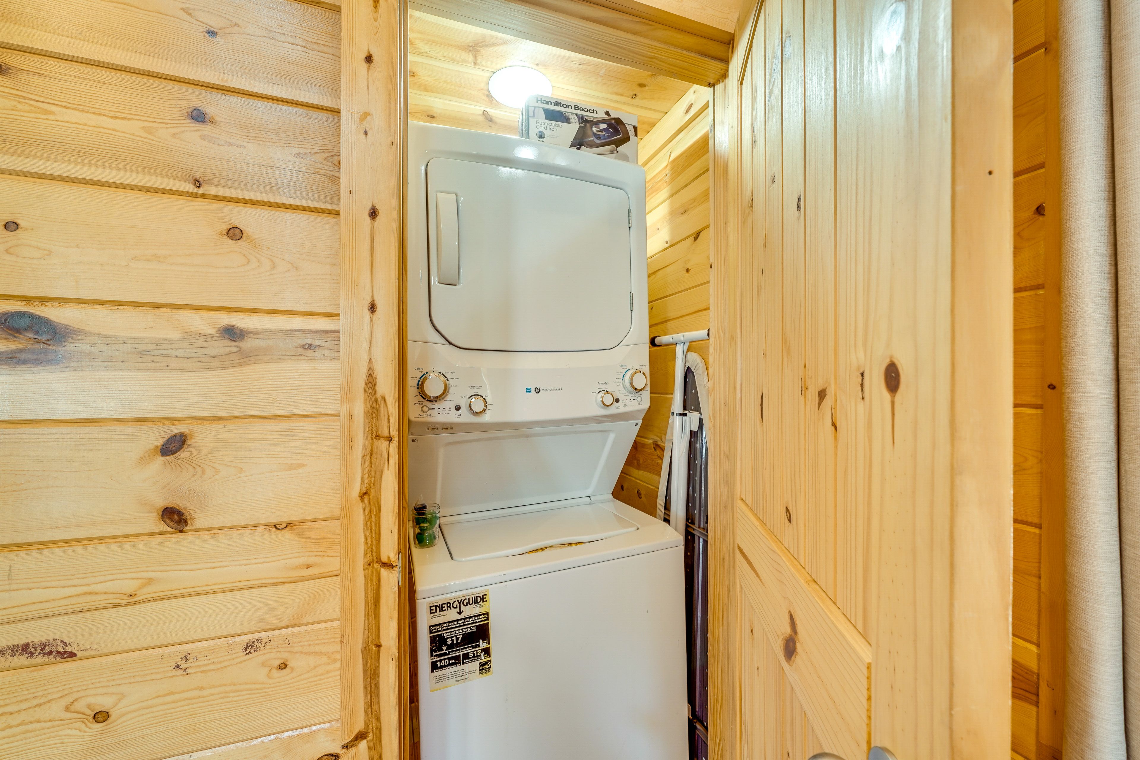 Washer/Dryer | 2nd Floor