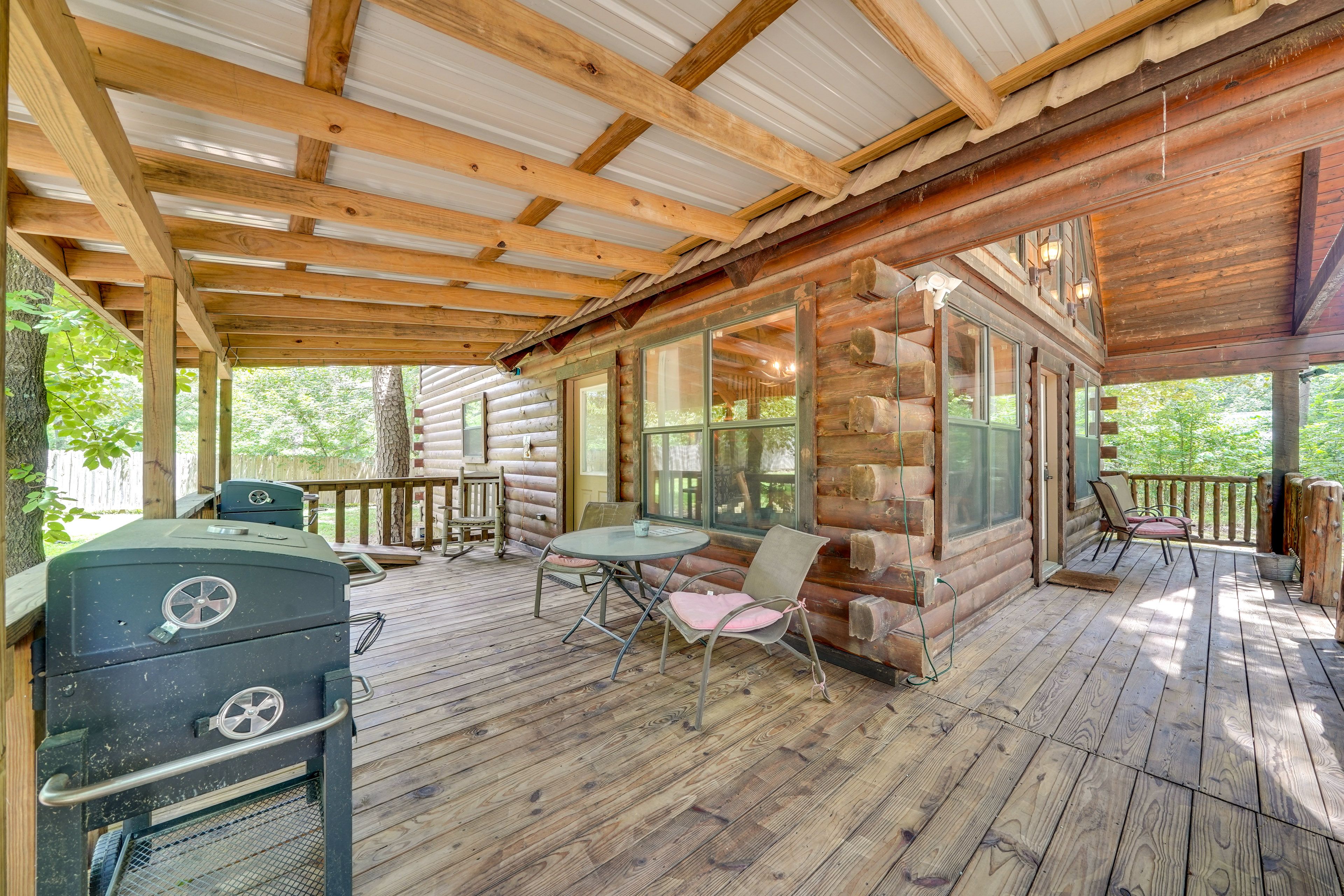 Private Deck | Outdoor Seating | Charcoal Grills