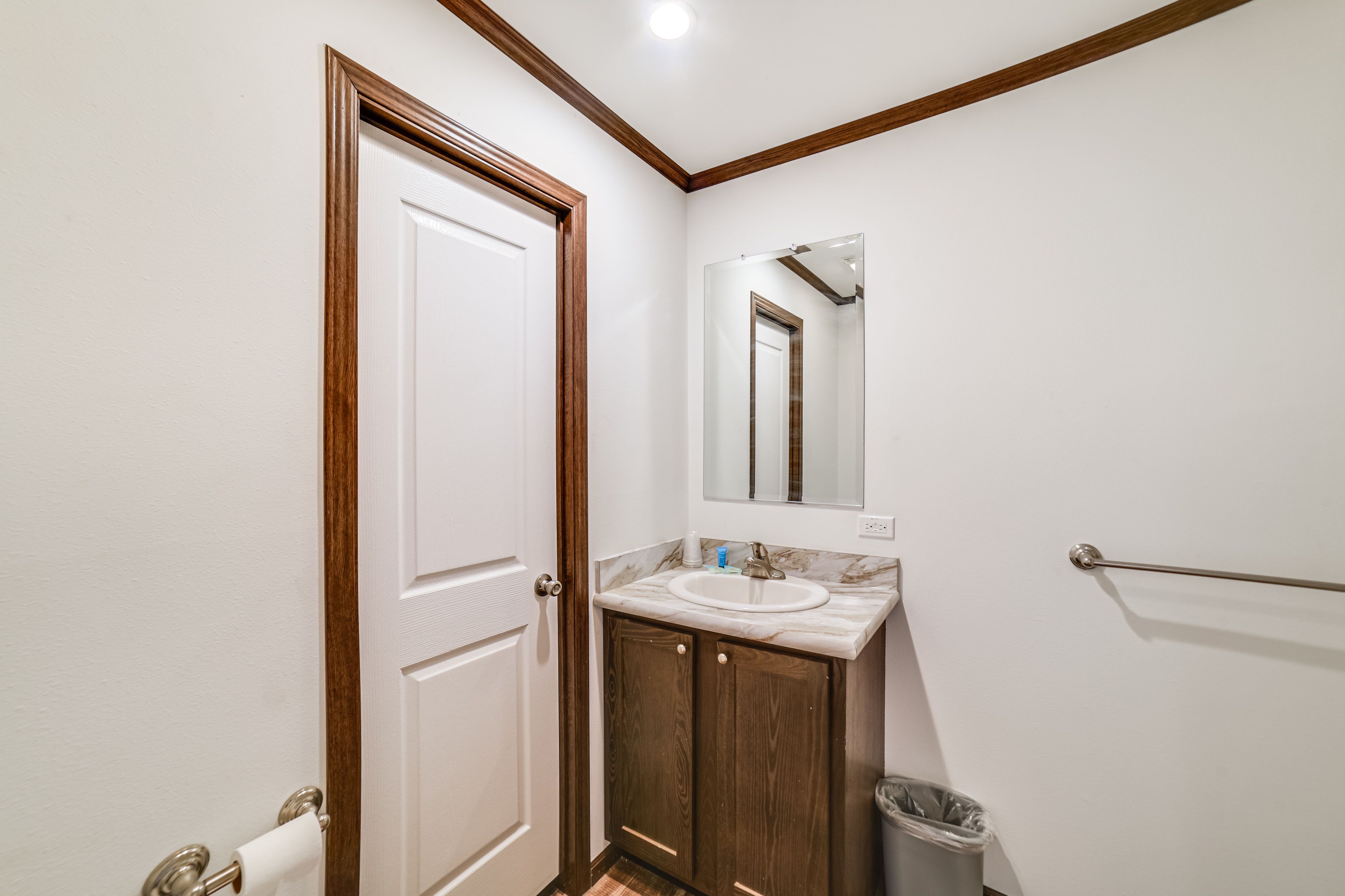 En-Suite Bathroom | Towels Provided