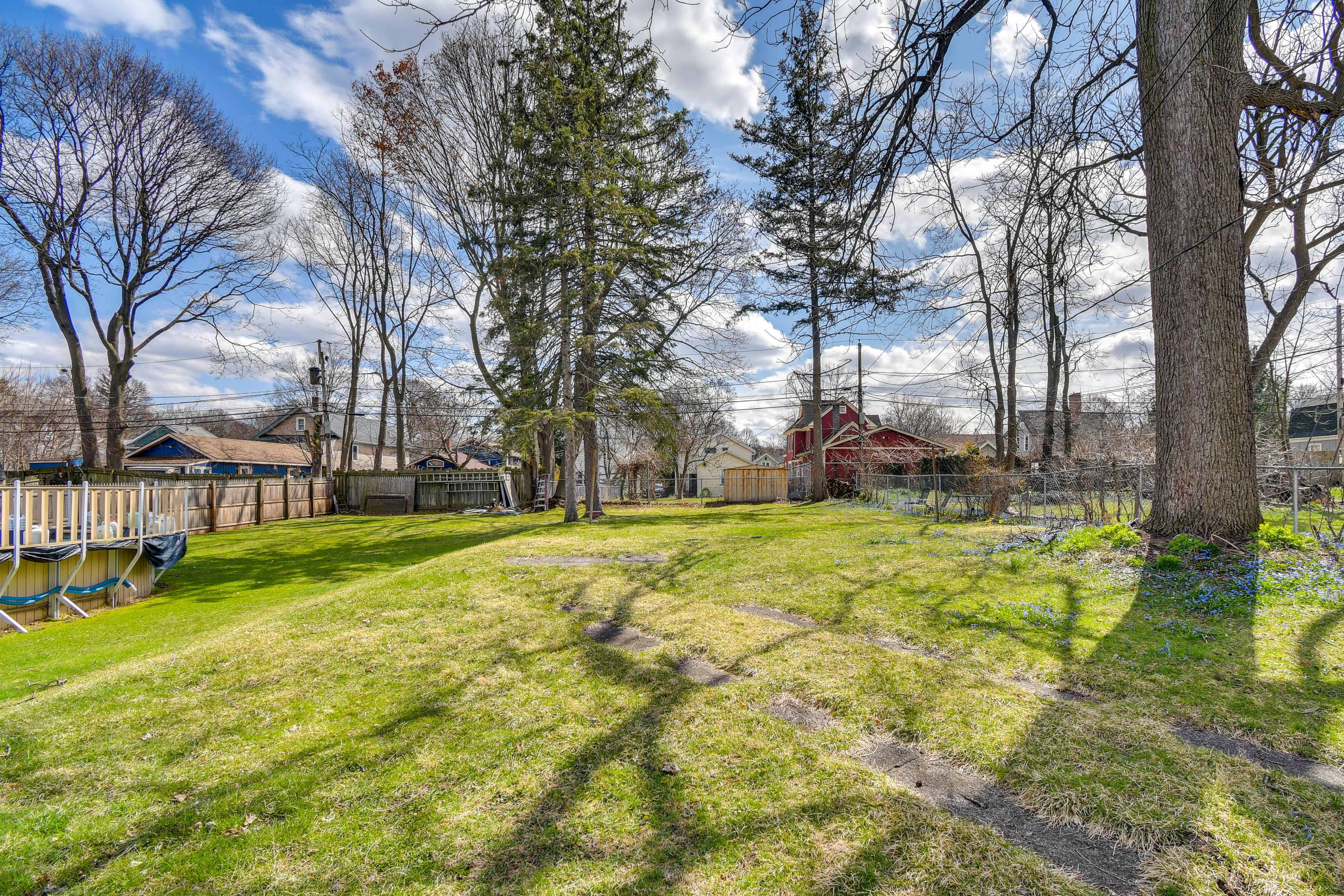 Shared Backyard | Walking Distance to Restaurants & Cafes | 1 Mi to Downtown