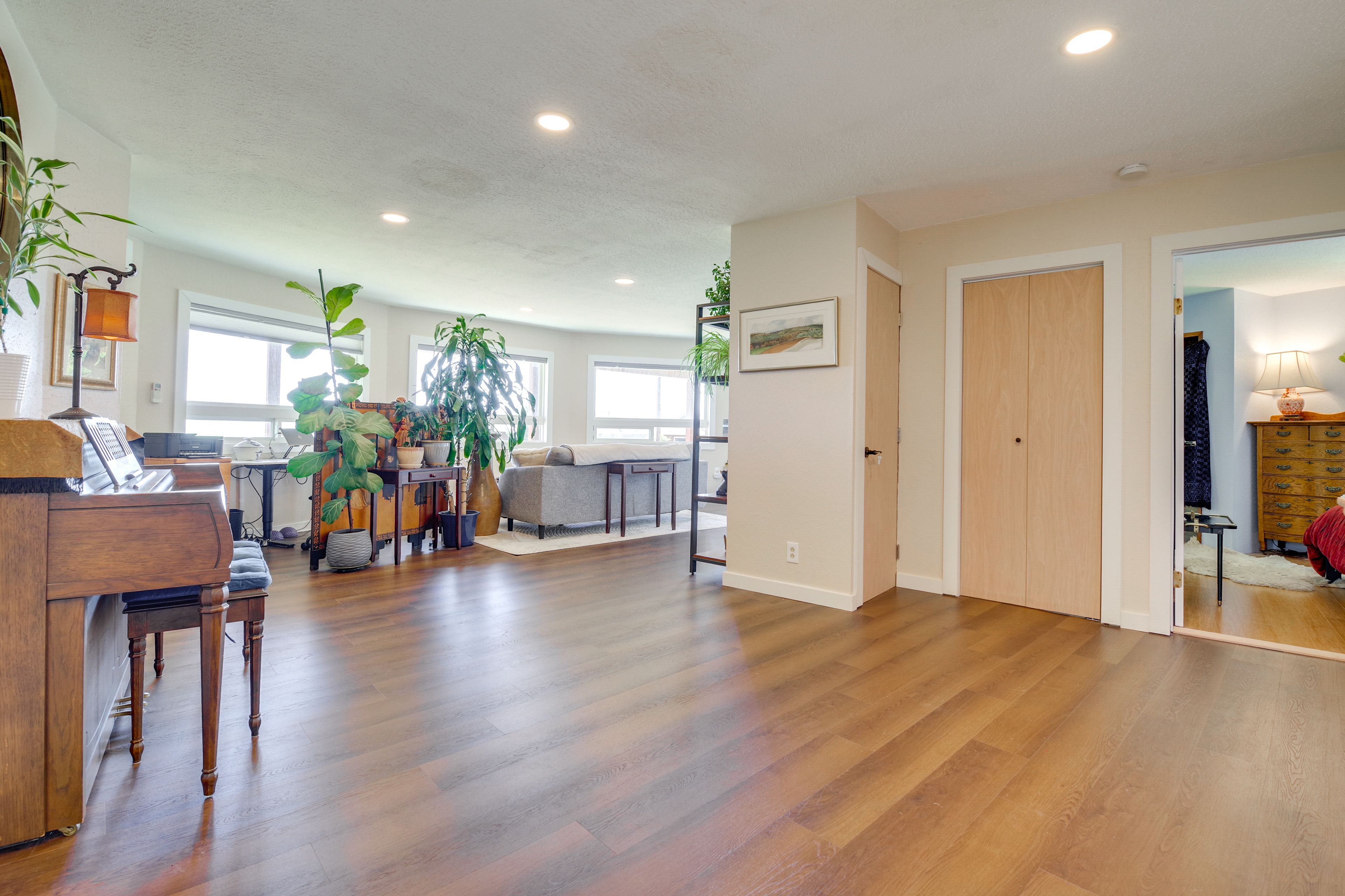 Piano Area | 1st Floor