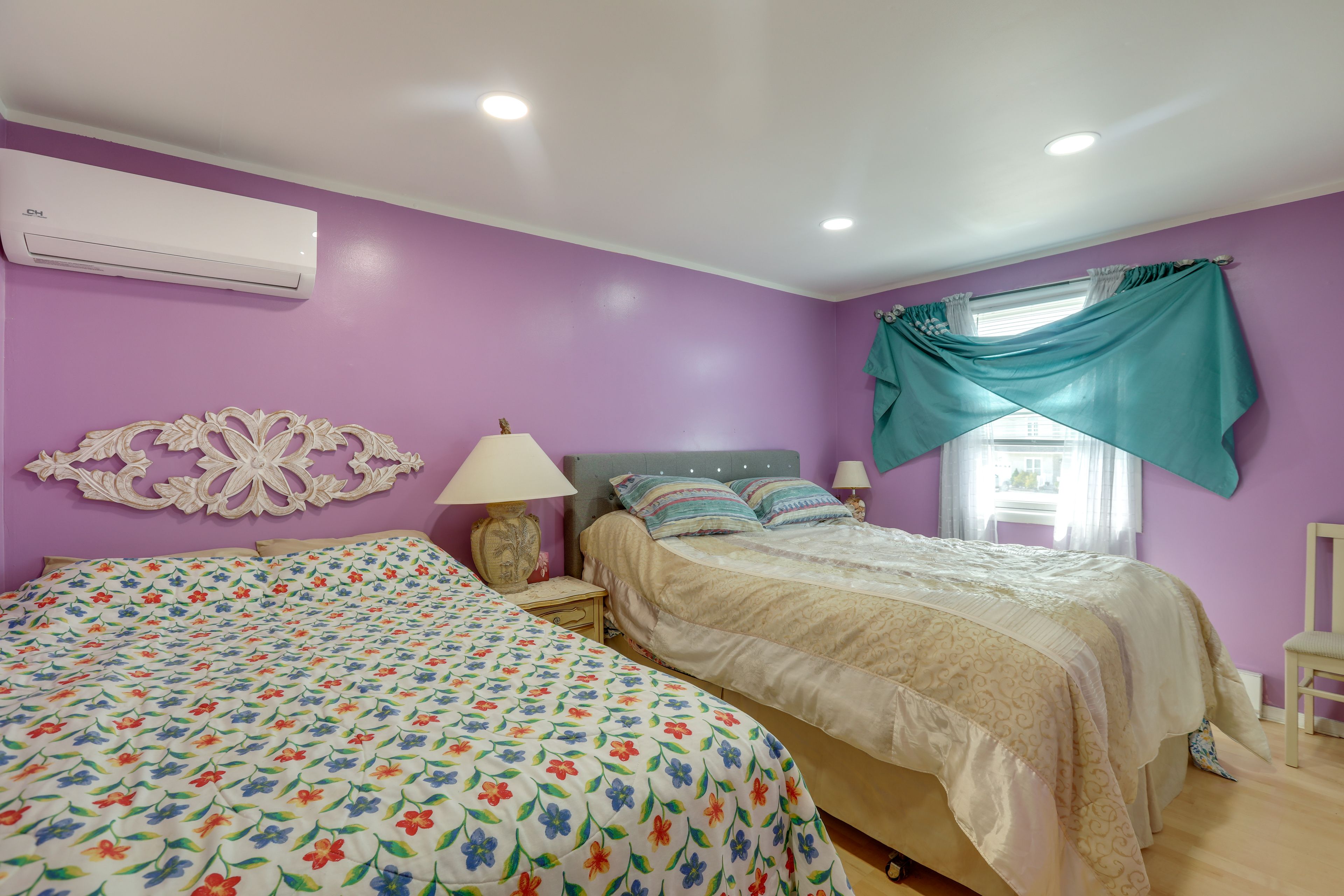 Bedroom 2 | 3rd Floor | 2 Full Beds | Linens Provided