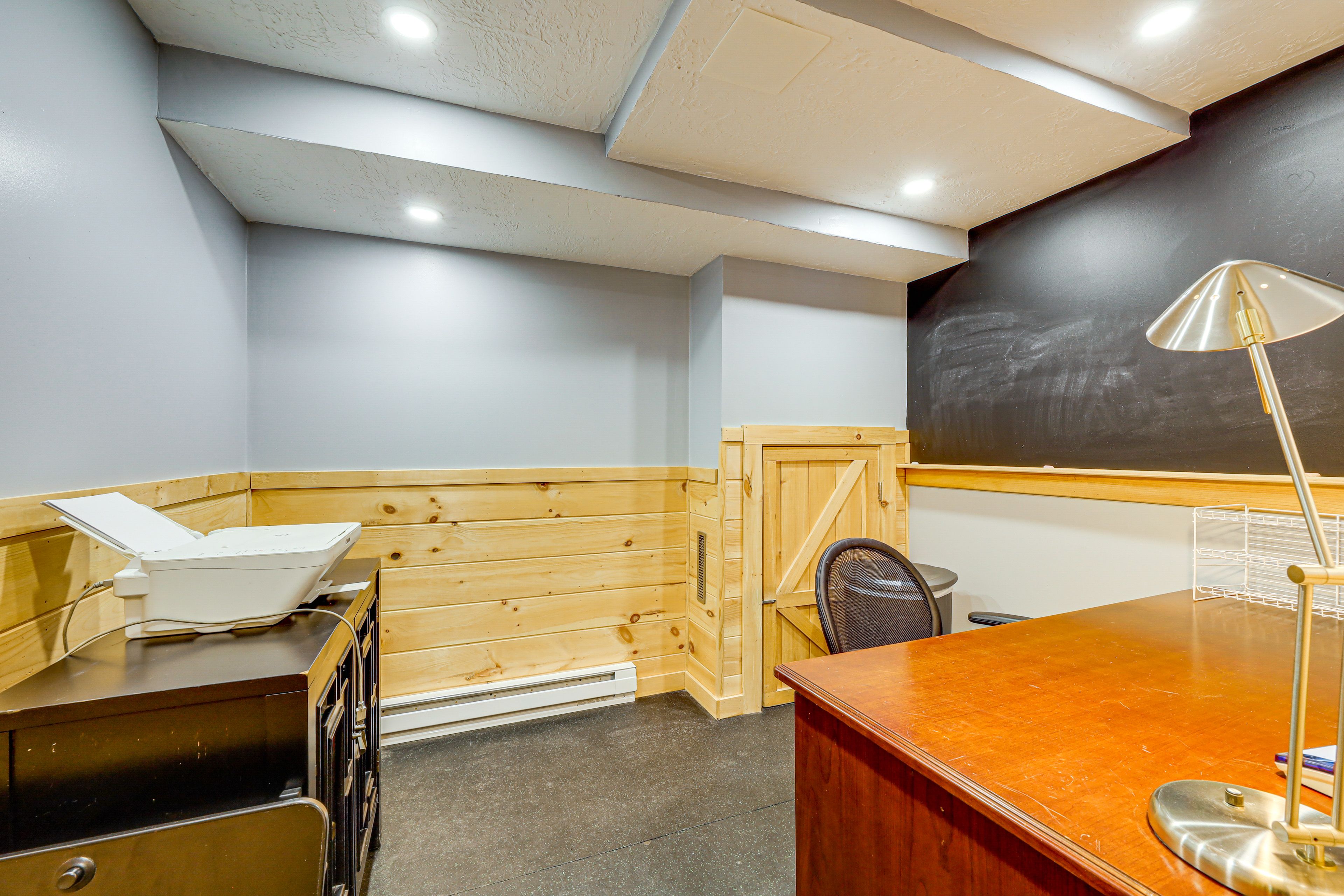 Office | Lower Level