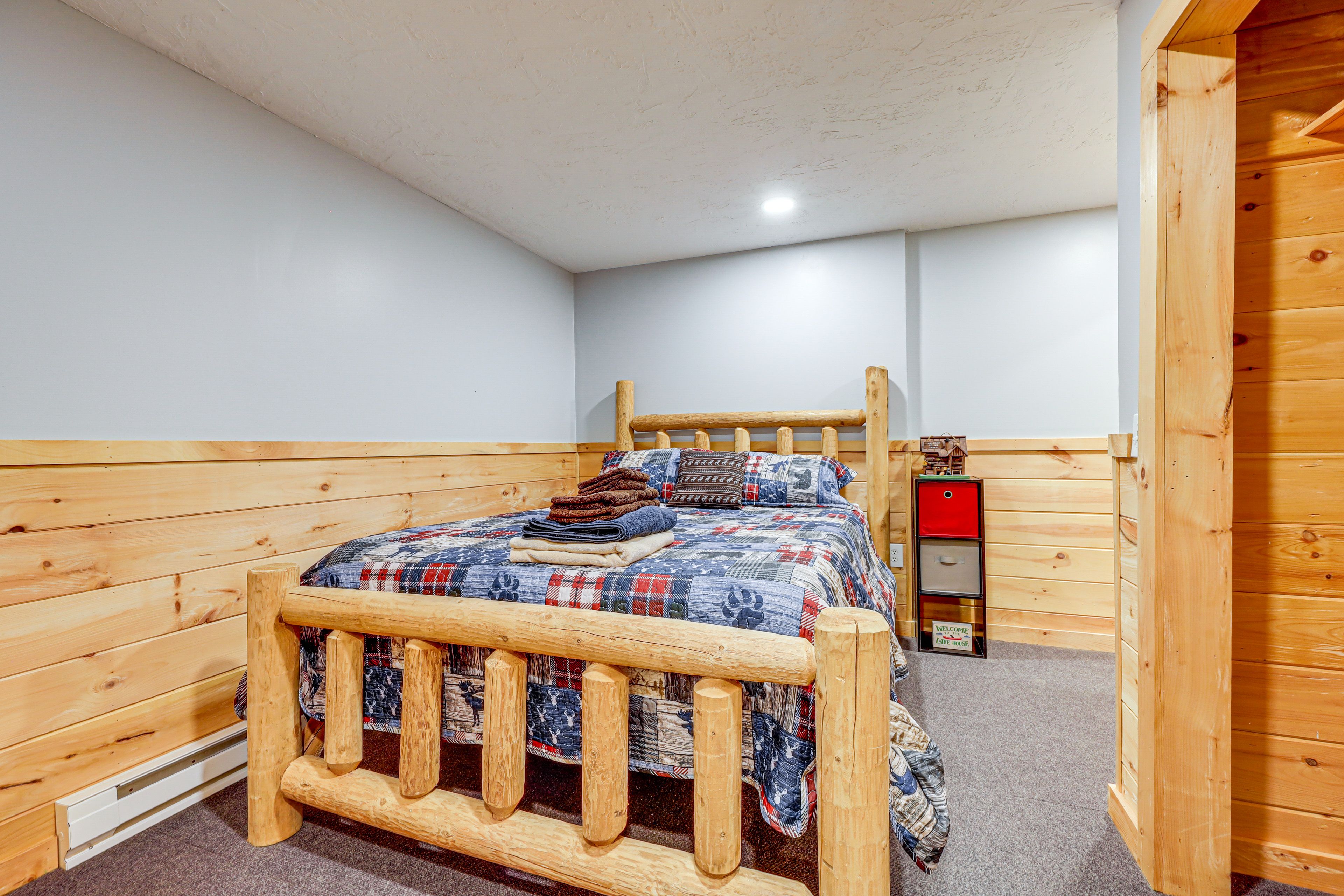 Bedroom 3 | Lower Level | Queen Bed