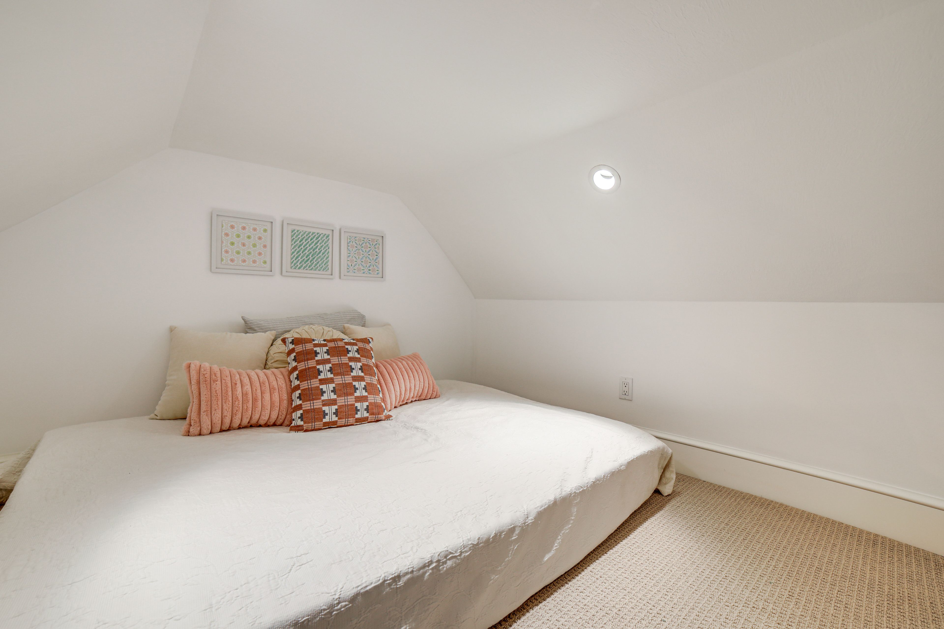 Loft | Full Floor Mattress | Use at Your Own Risk