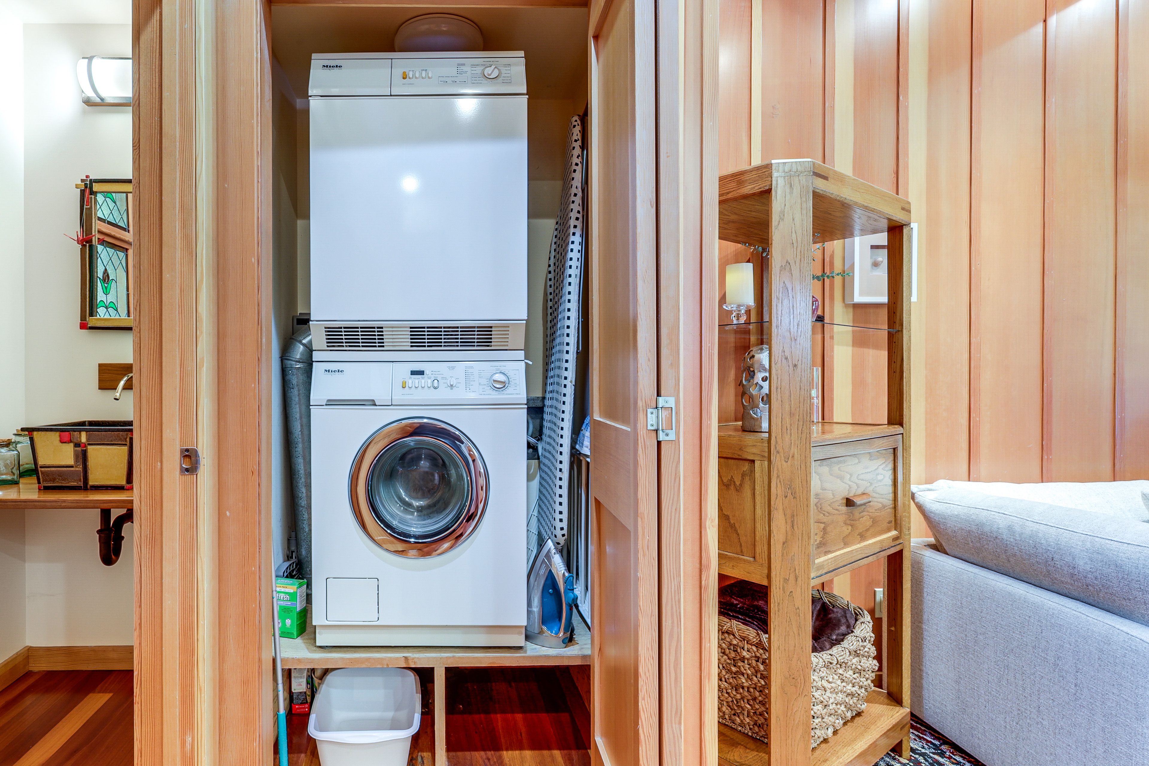 In-Unit Laundry | 1st Floor