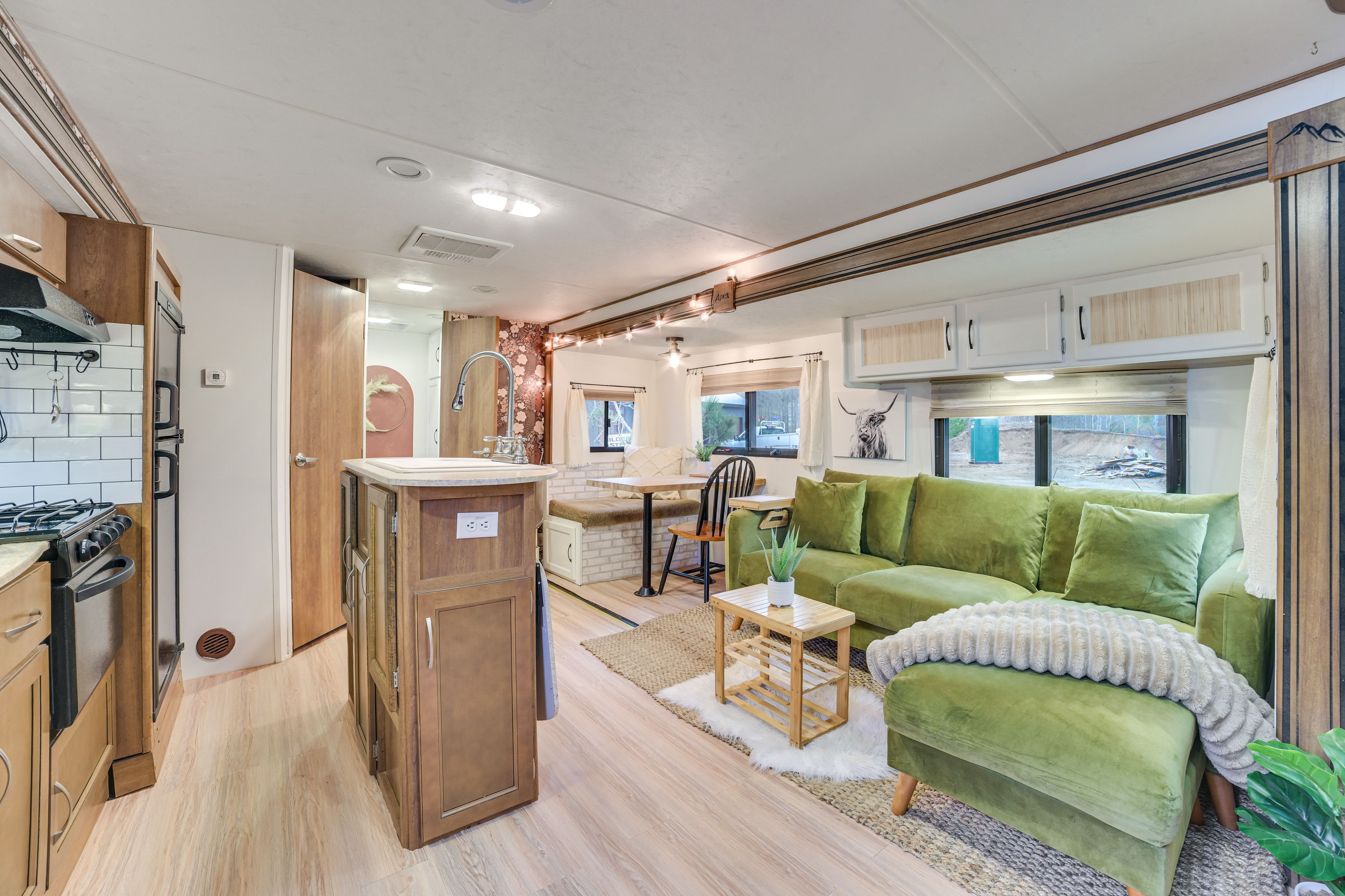 Rapid City Vacation Rental | 1BR | 1BA | 250 Sq Ft | 4 Steps to Enter