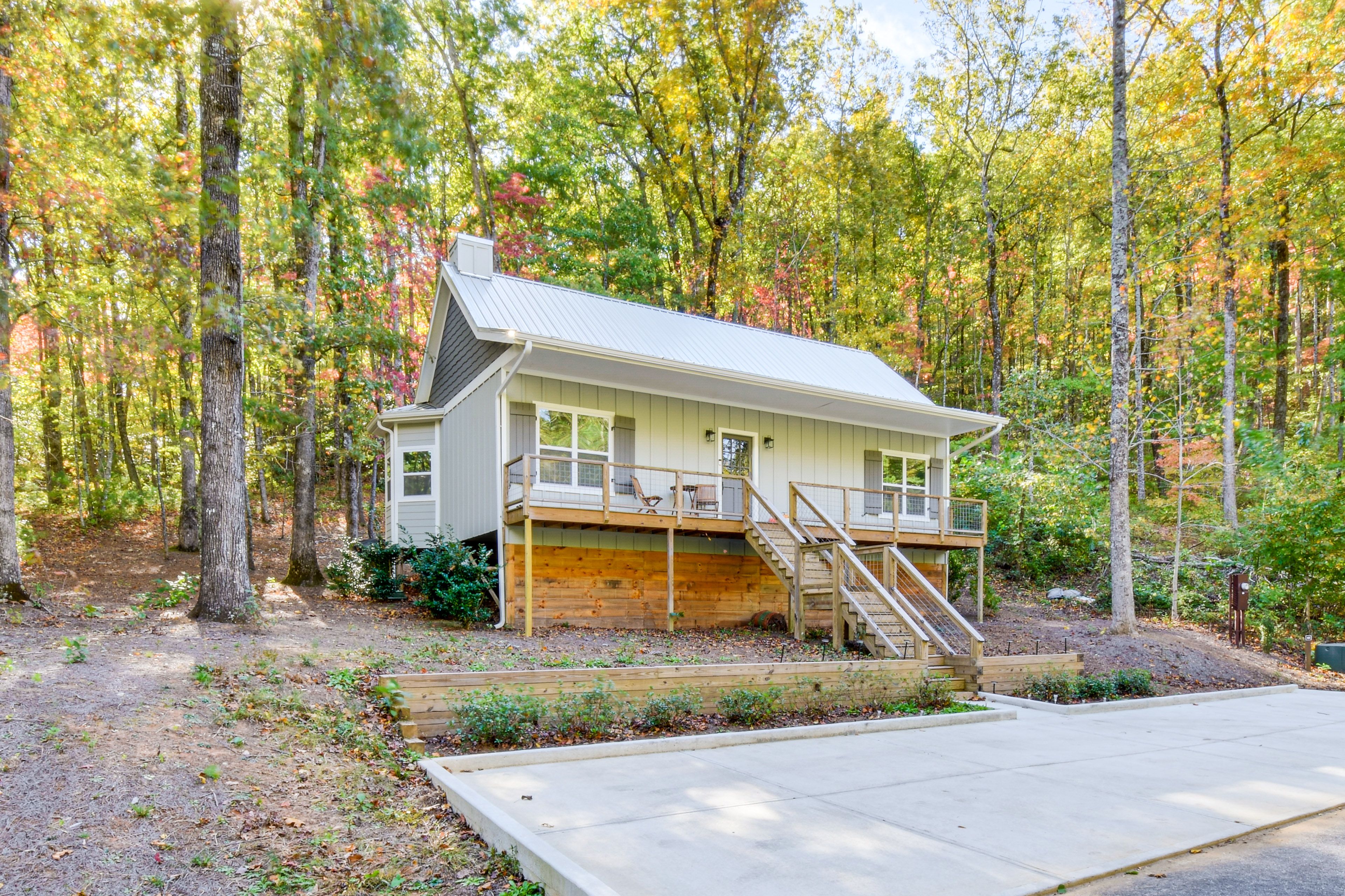 Parking | Driveway (2 Vehicles)