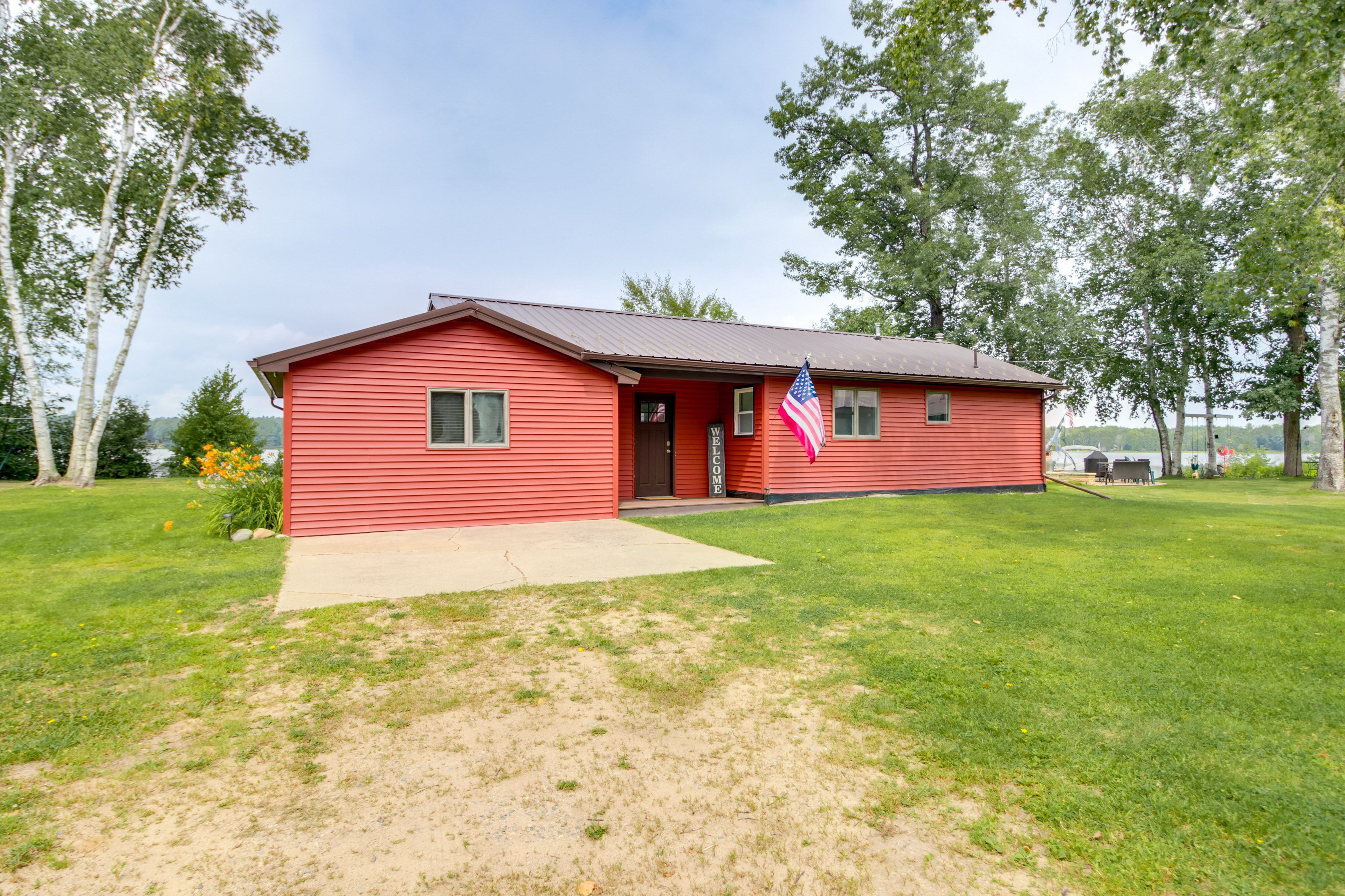 Parking | Driveway (4 Vehicles)